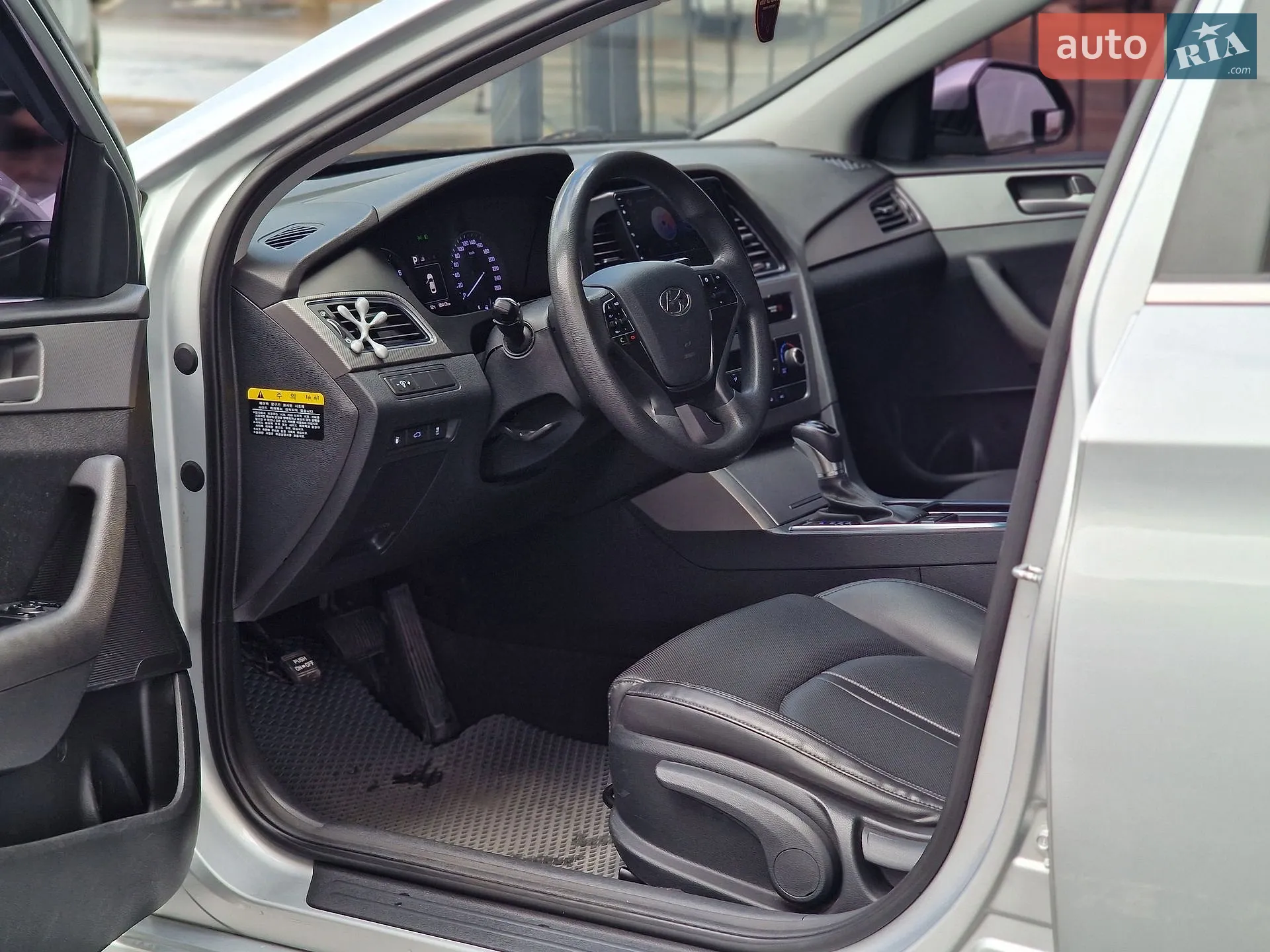 2016 Hyundai Sonata - мініатюра 39
