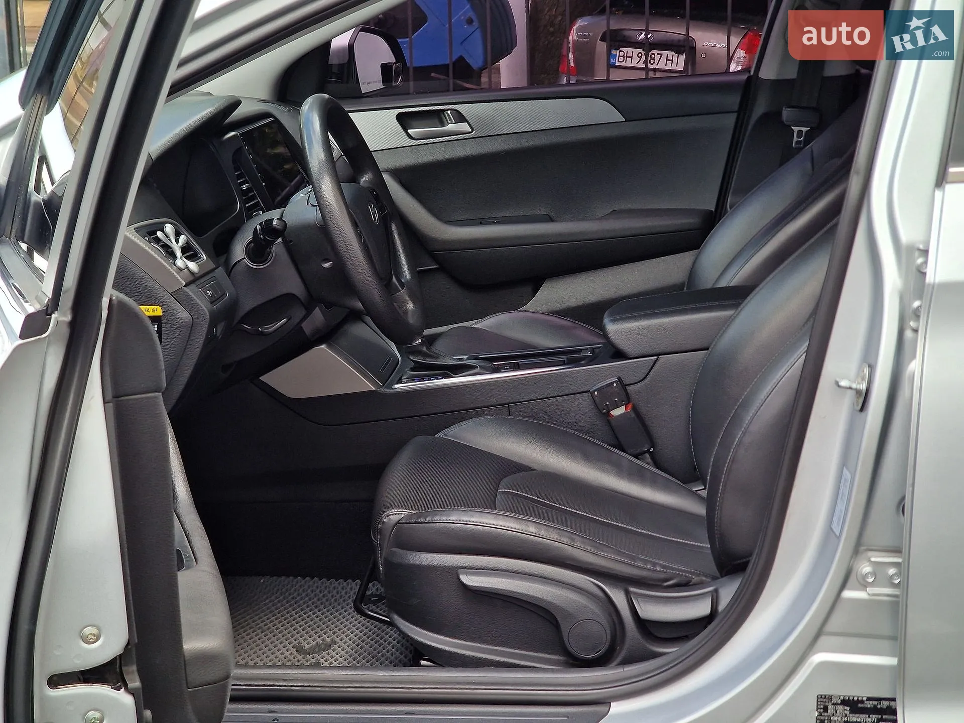 2016 Hyundai Sonata - мініатюра 40