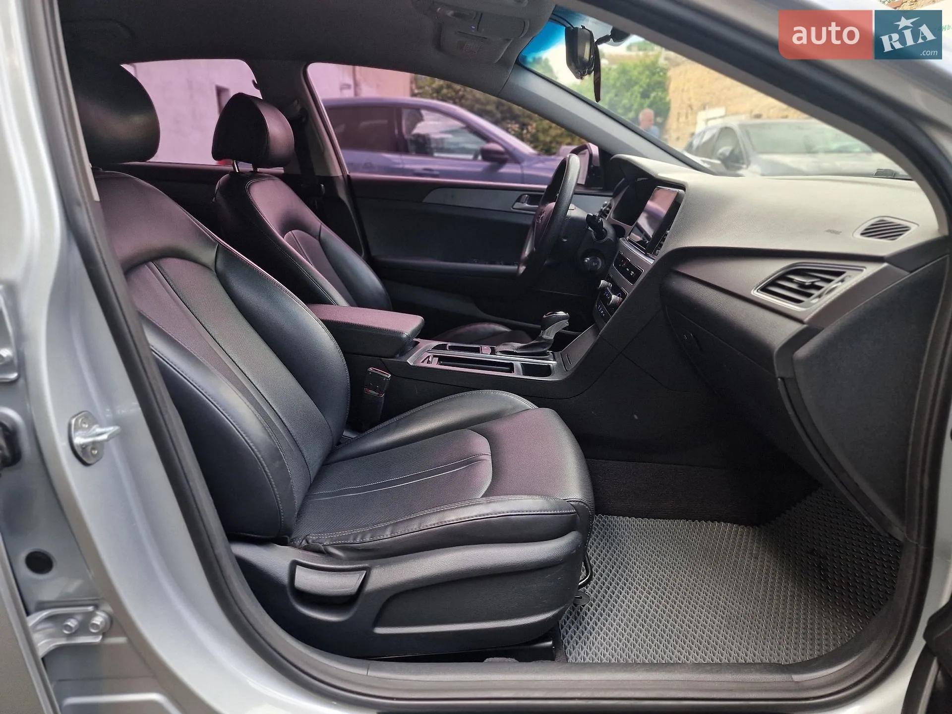 2016 Hyundai Sonata - мініатюра 44
