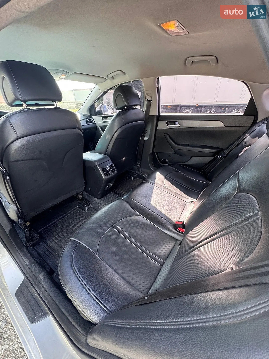 2014 Hyundai Sonata - мініатюра 17