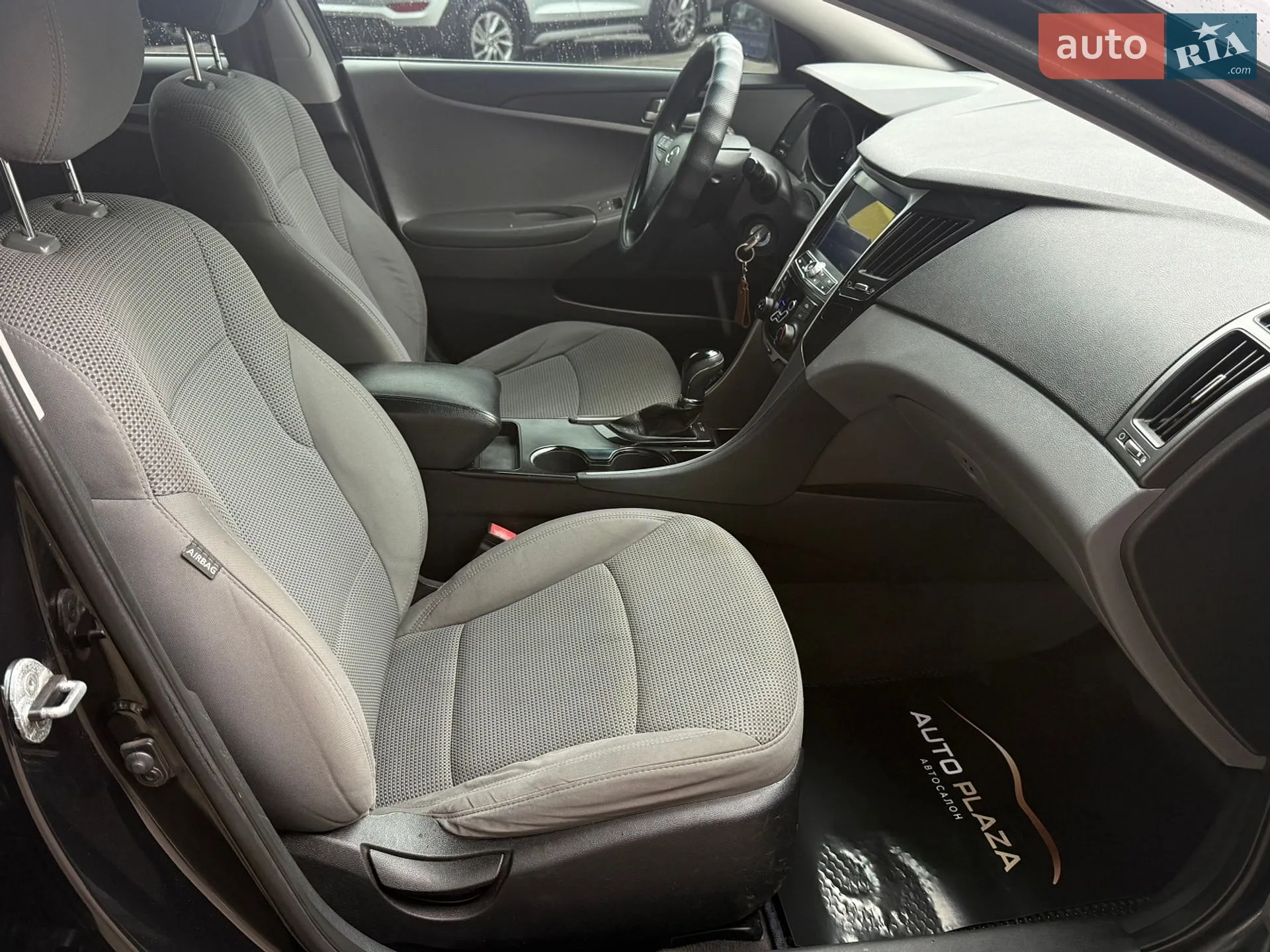 2012 Hyundai Sonata - мініатюра 31