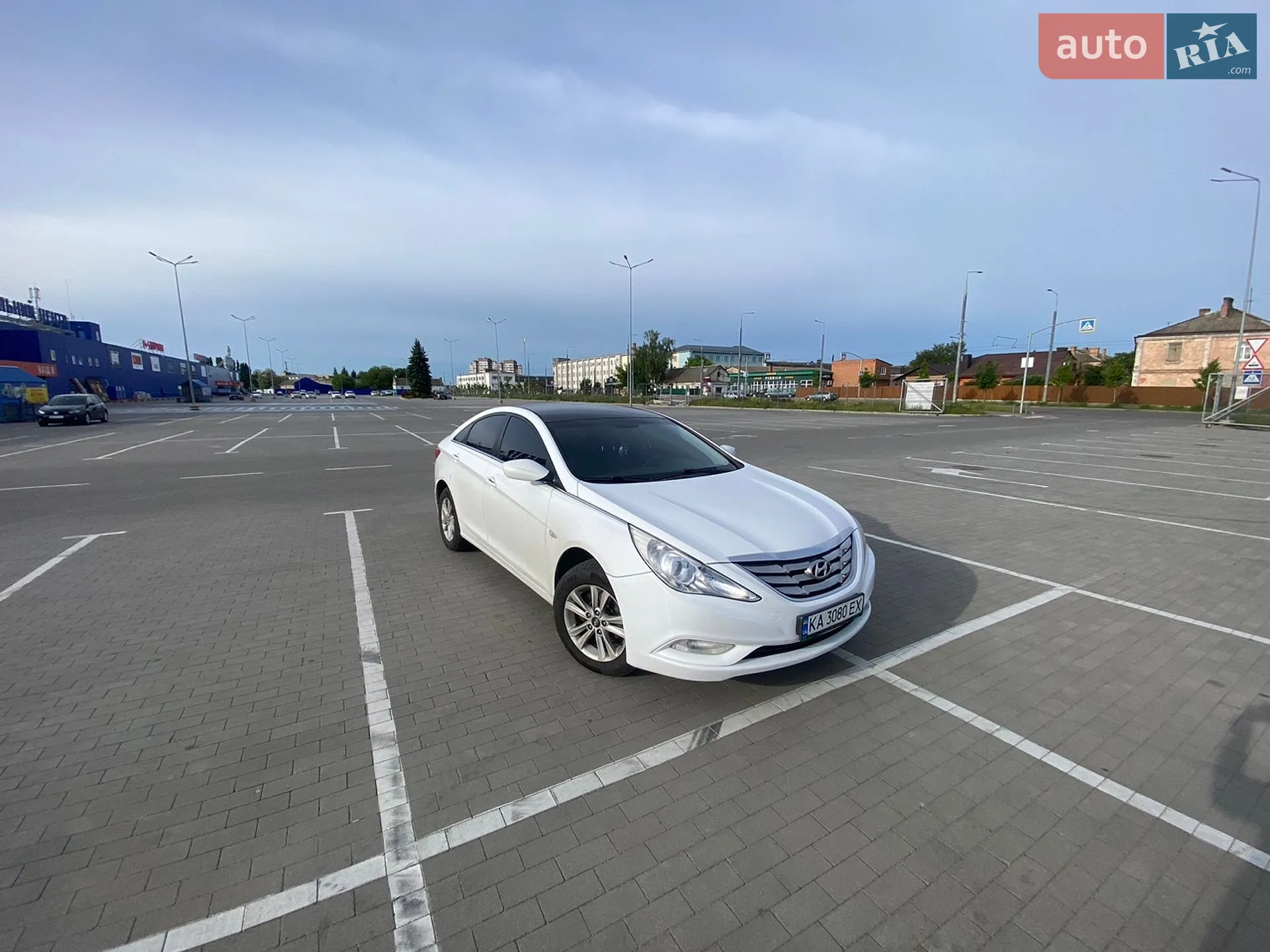 2010 Hyundai Sonata - мініатюра 3