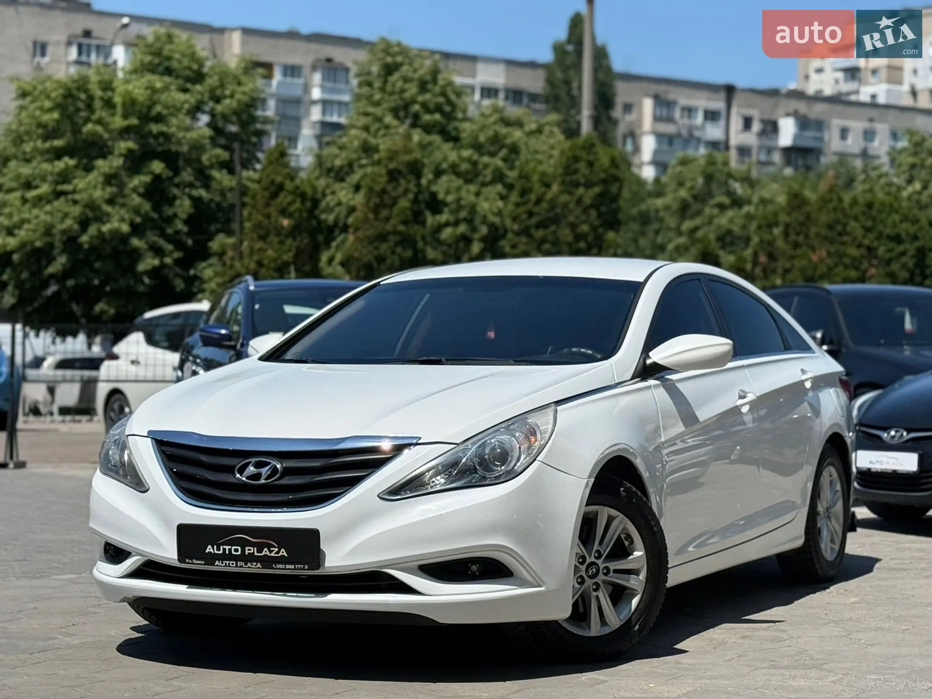 2012 Hyundai Sonata - мініатюра 17