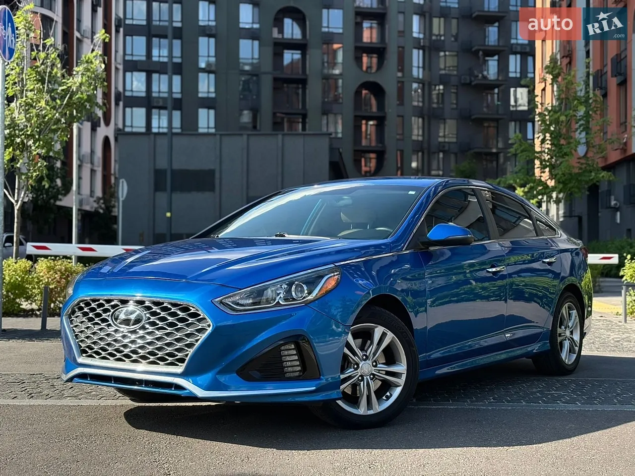 2017 Hyundai Sonata - мініатюра 13