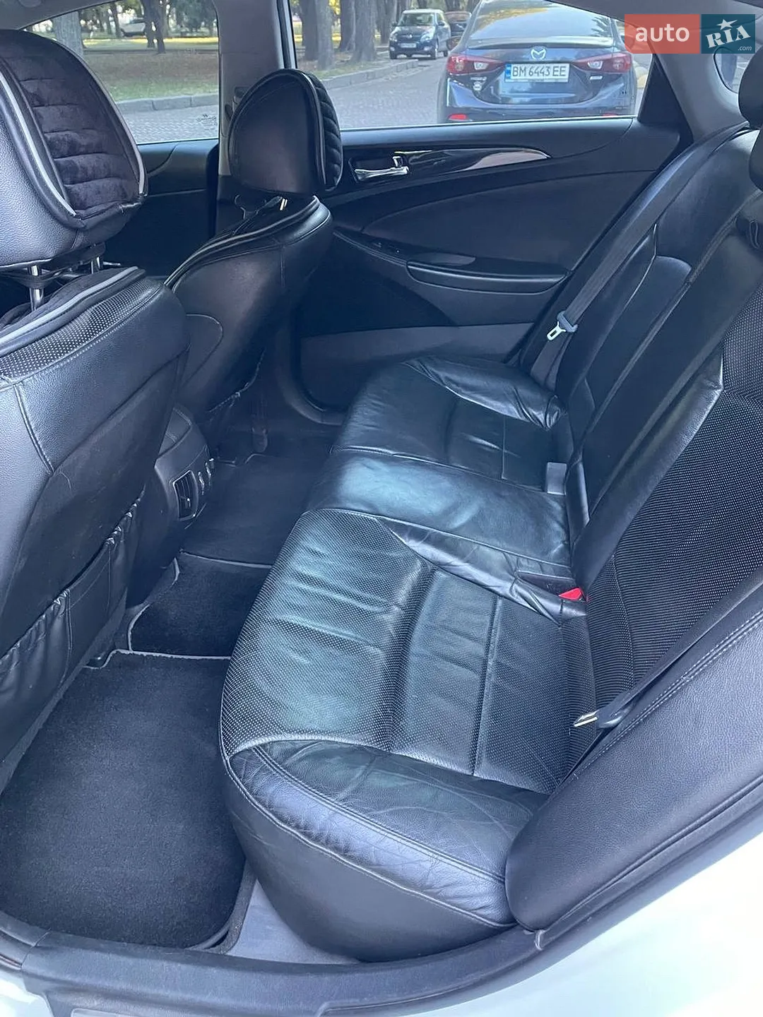 2010 Hyundai Sonata - мініатюра 9