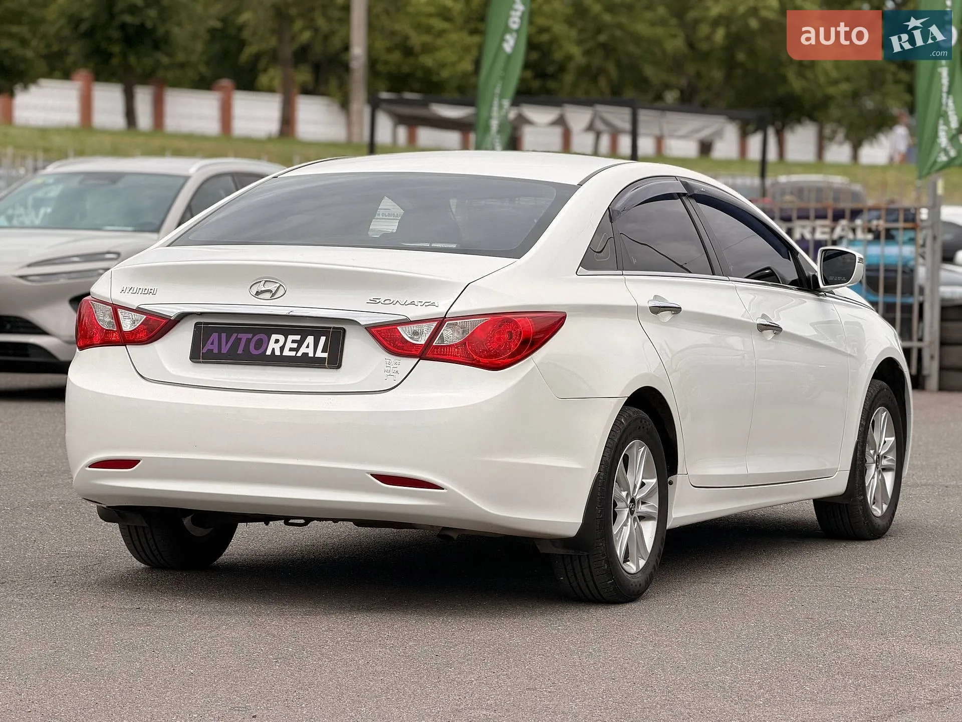2012 Hyundai Sonata - мініатюра 18