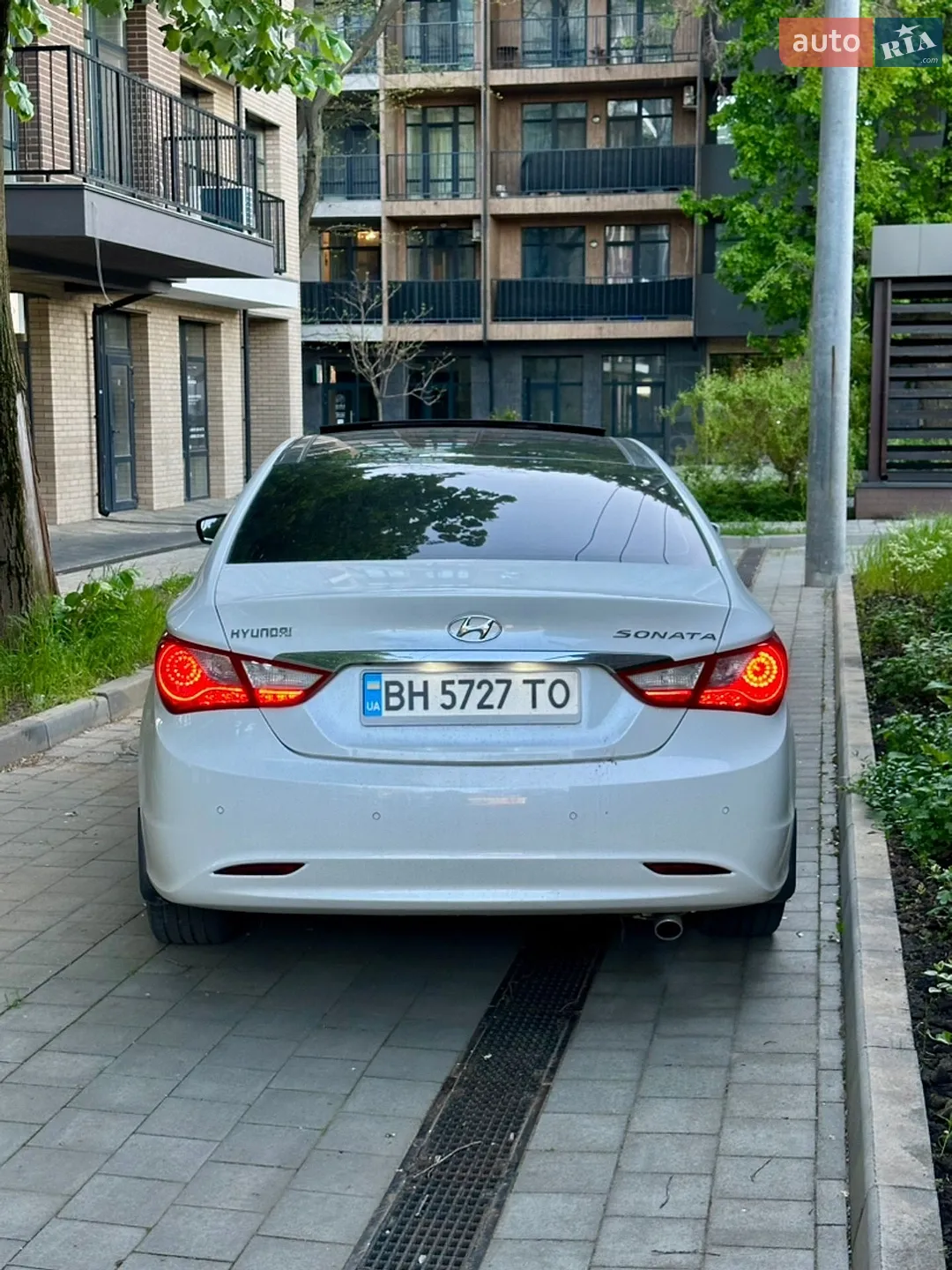 2011 Hyundai Sonata - мініатюра 13