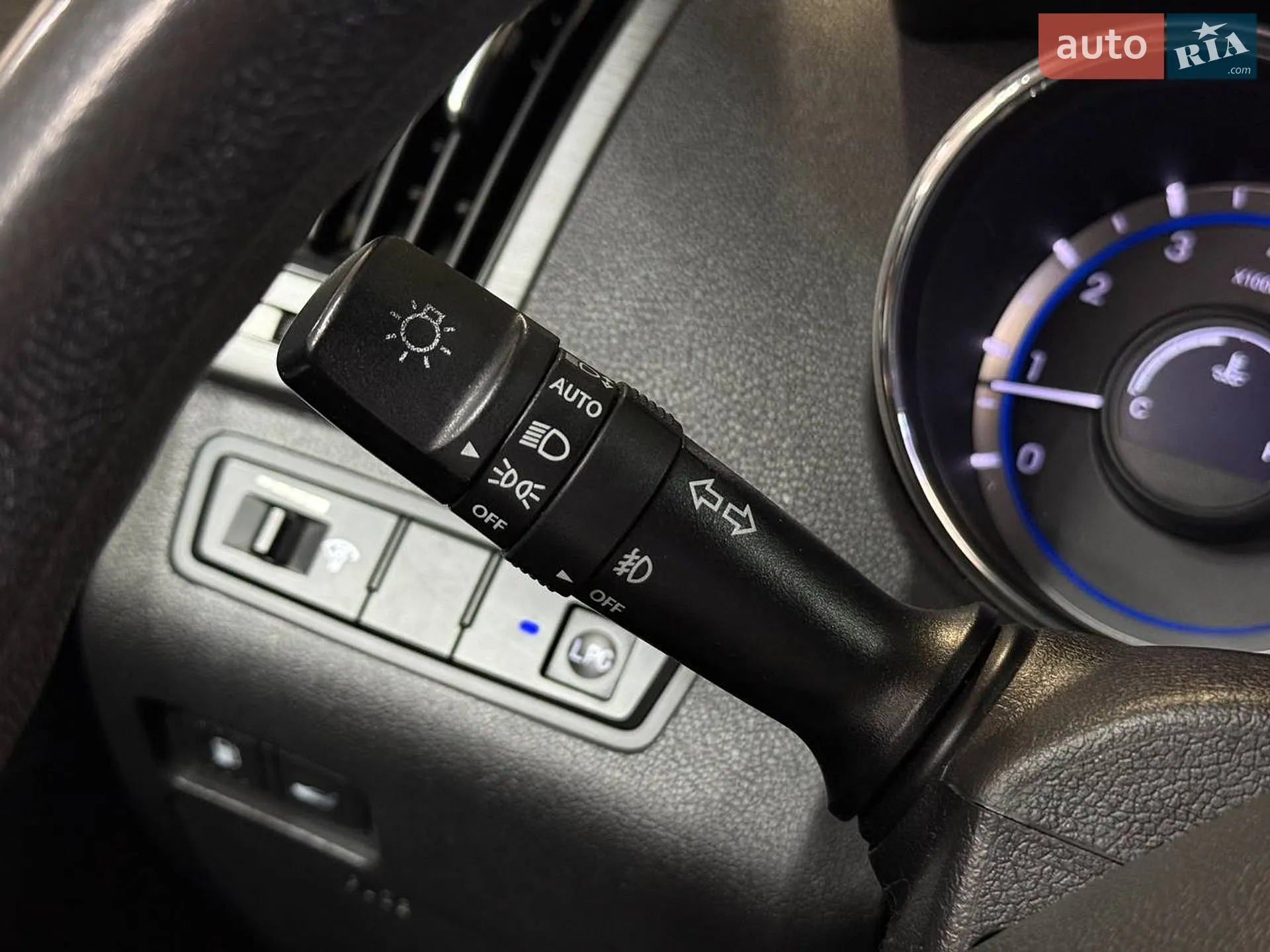 2013 Hyundai Sonata - мініатюра 24