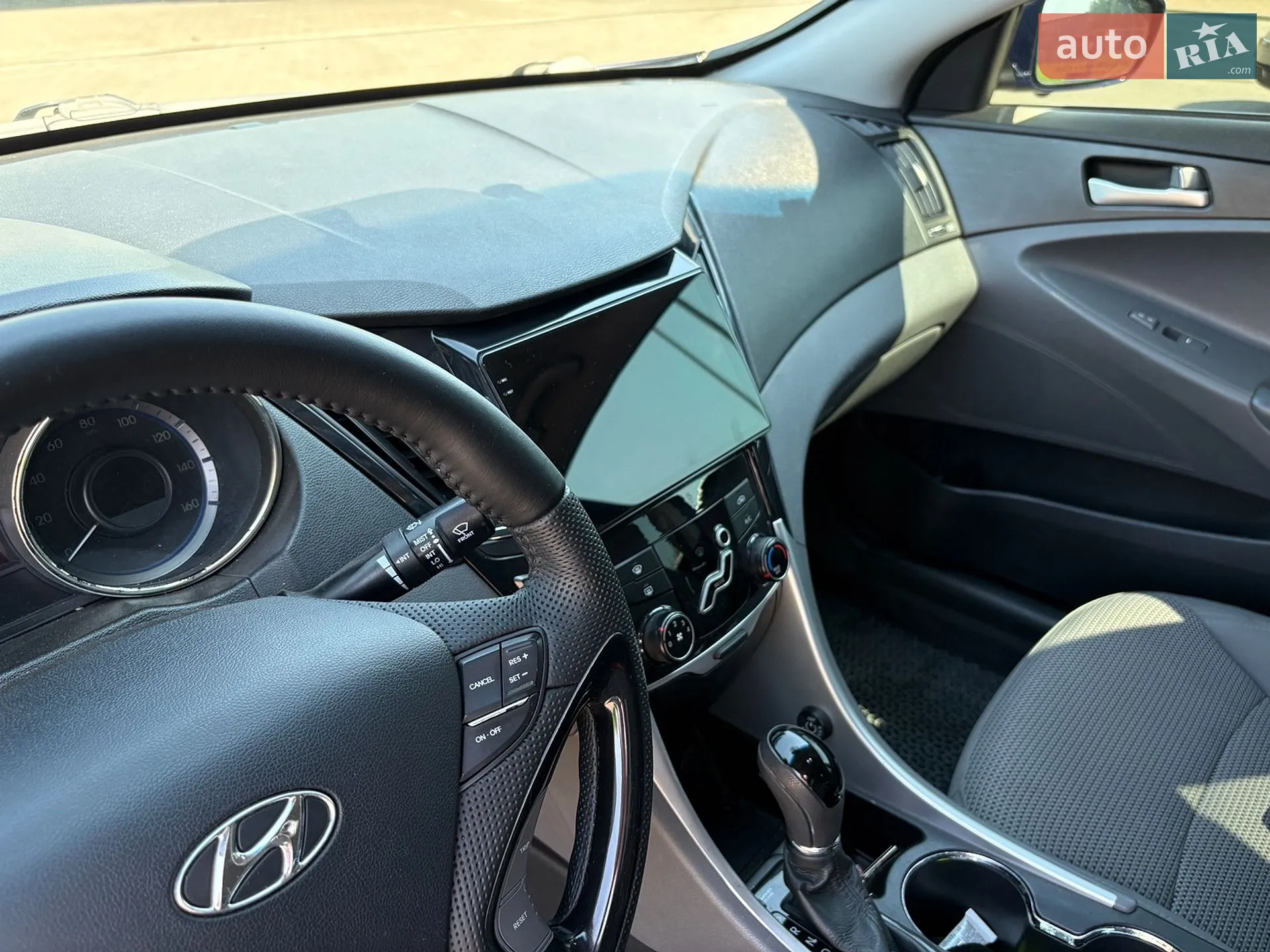 2012 Hyundai Sonata - мініатюра 9