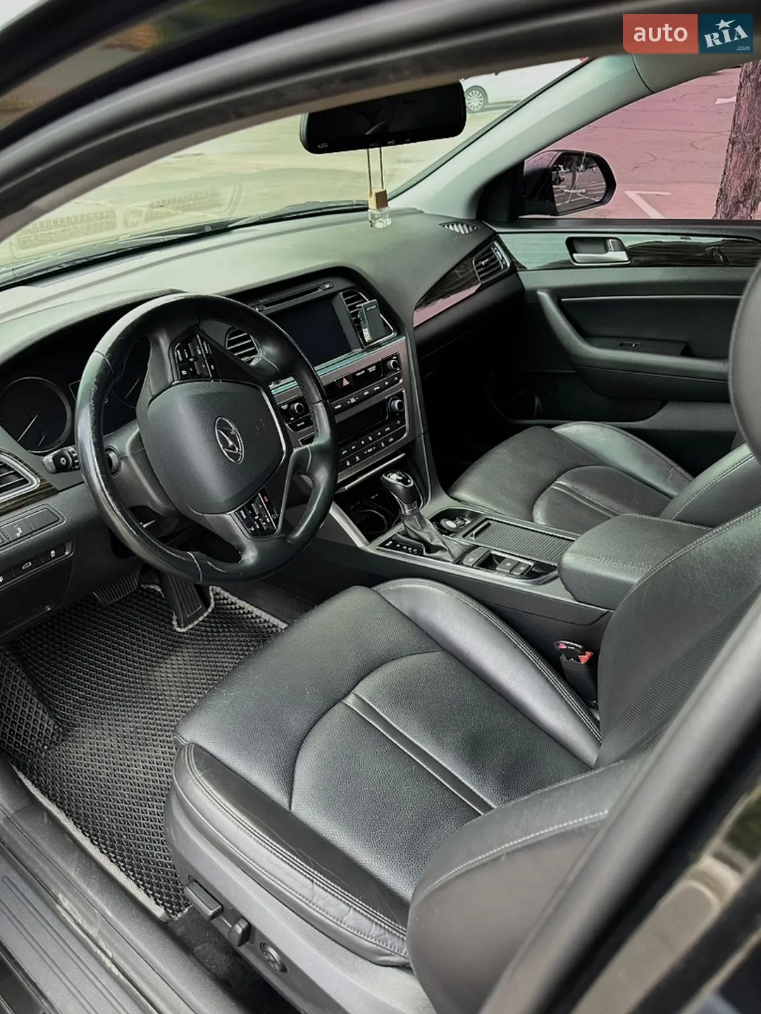 2017 Hyundai Sonata - мініатюра 14