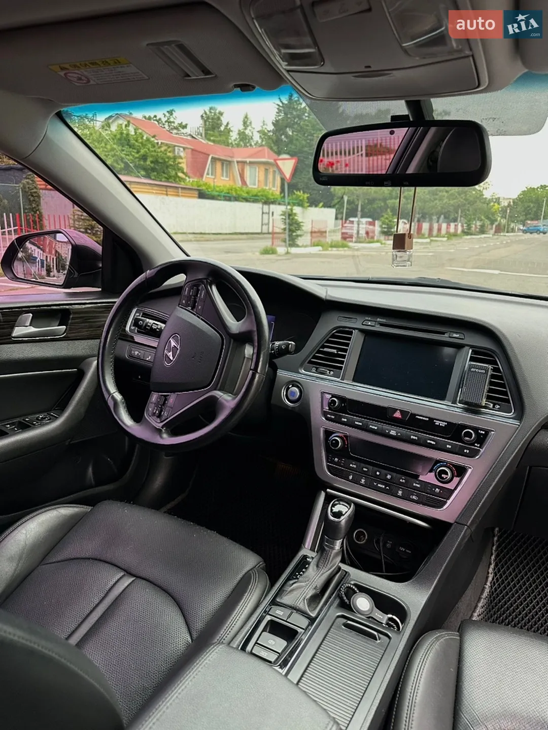 2017 Hyundai Sonata - мініатюра 15