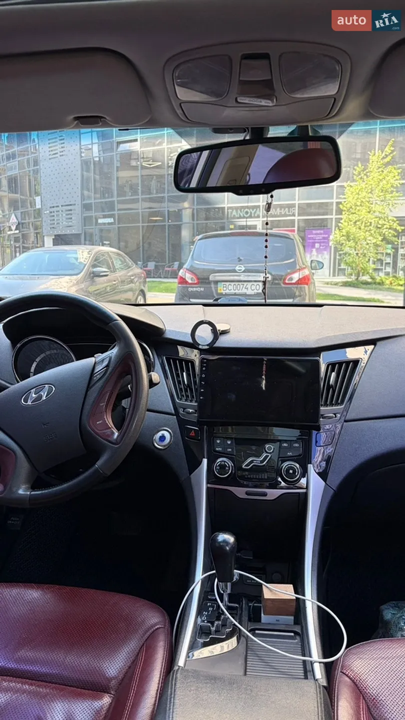 2011 Hyundai Sonata - мініатюра 8