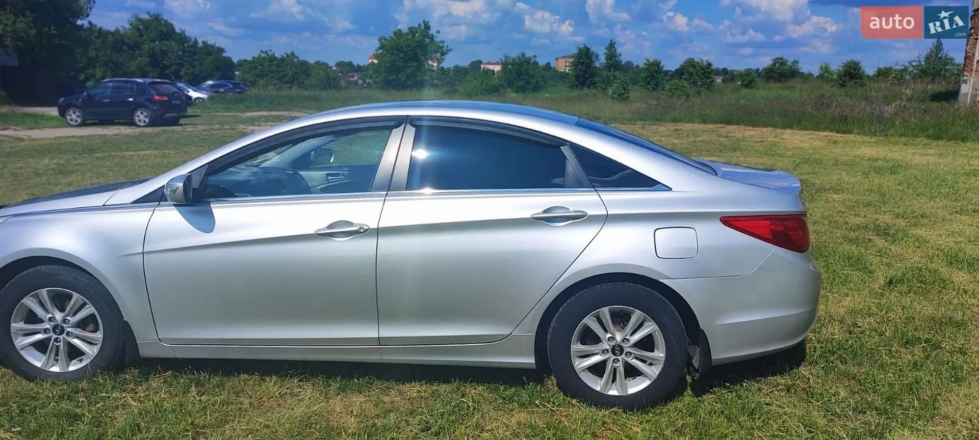 2010 Hyundai Sonata - мініатюра 6