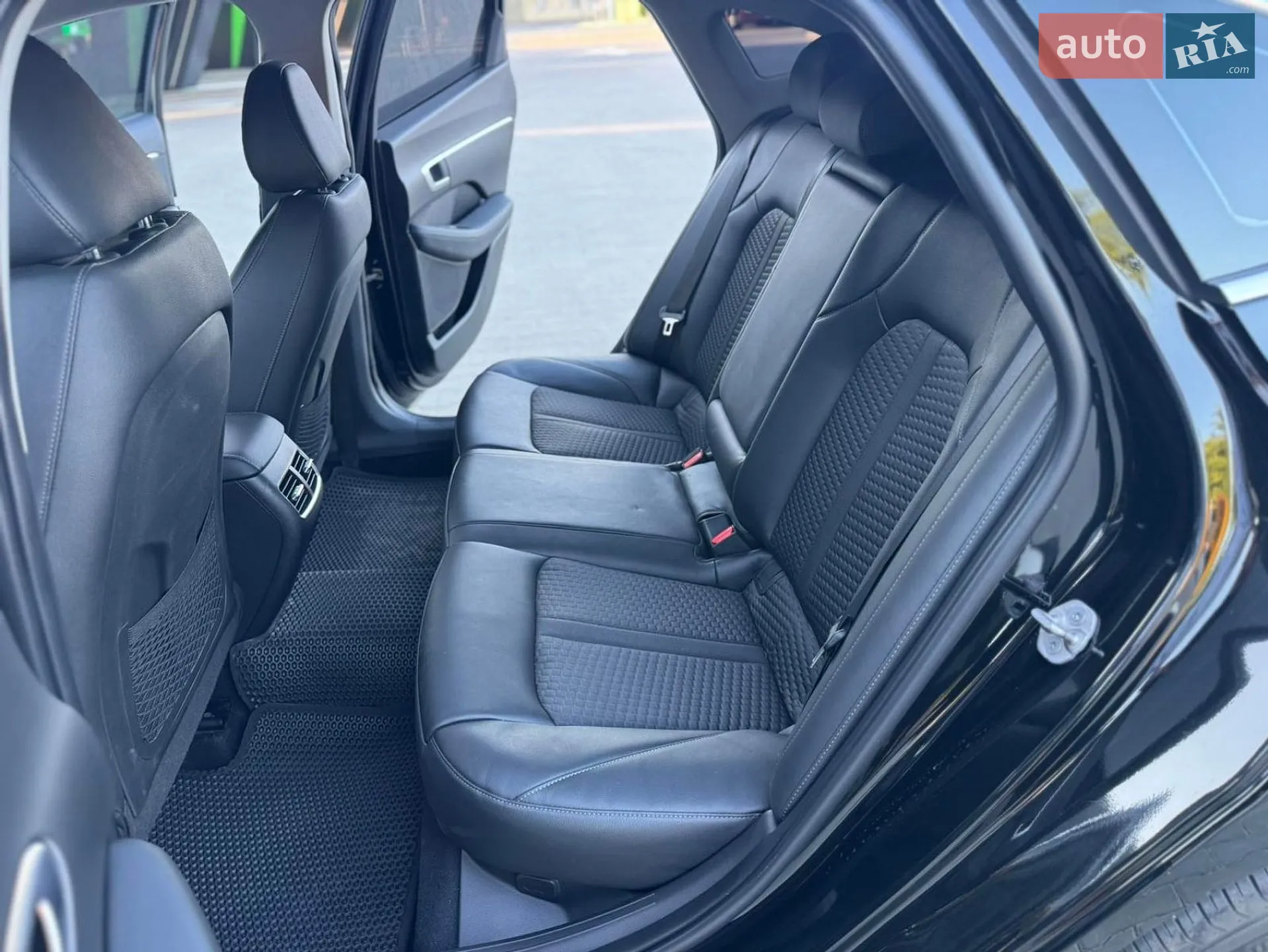 2023 Hyundai Sonata - мініатюра 12
