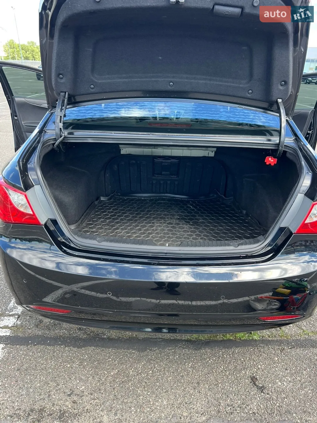 2011 Hyundai Sonata - мініатюра 21