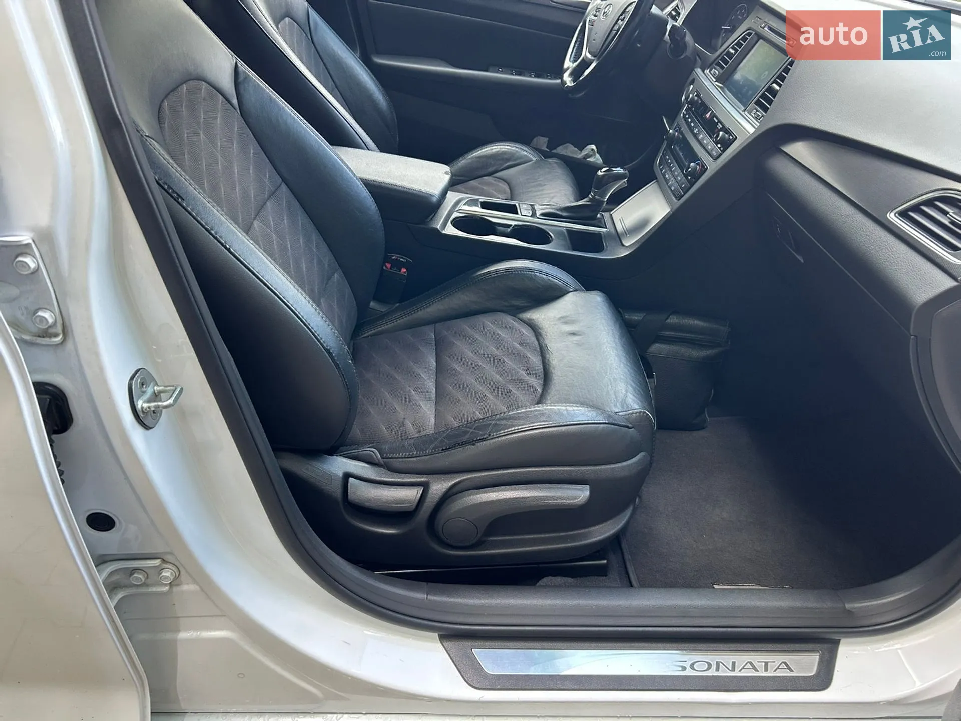 2014 Hyundai Sonata - мініатюра 20