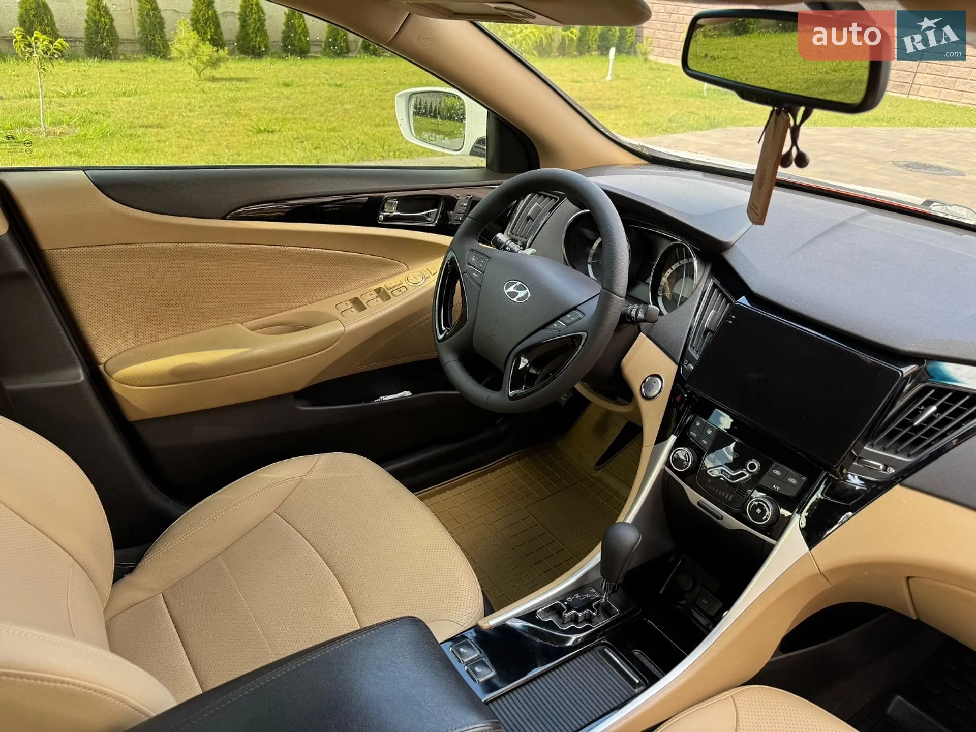 2011 Hyundai Sonata - мініатюра 26