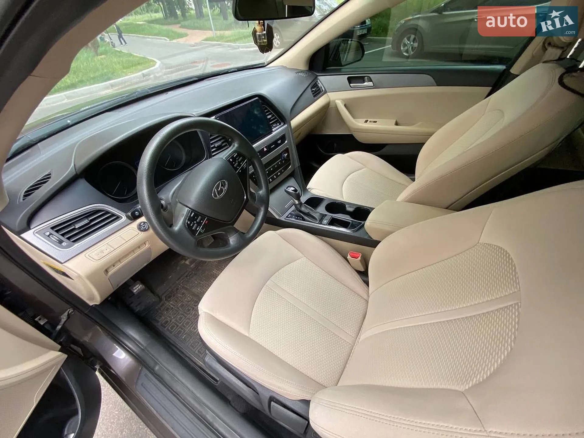 2017 Hyundai Sonata - мініатюра 8