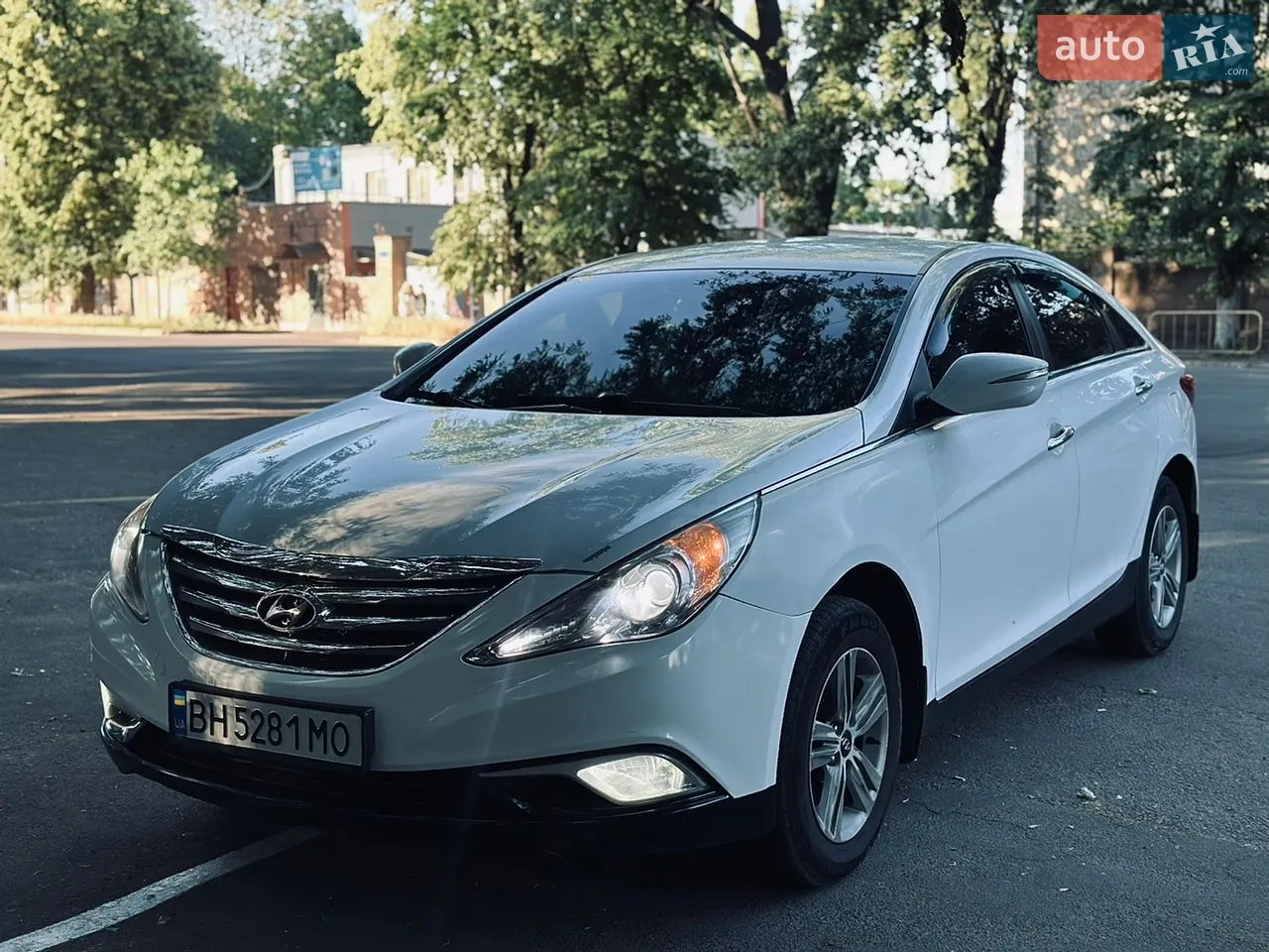 2013 Hyundai Sonata - мініатюра 14