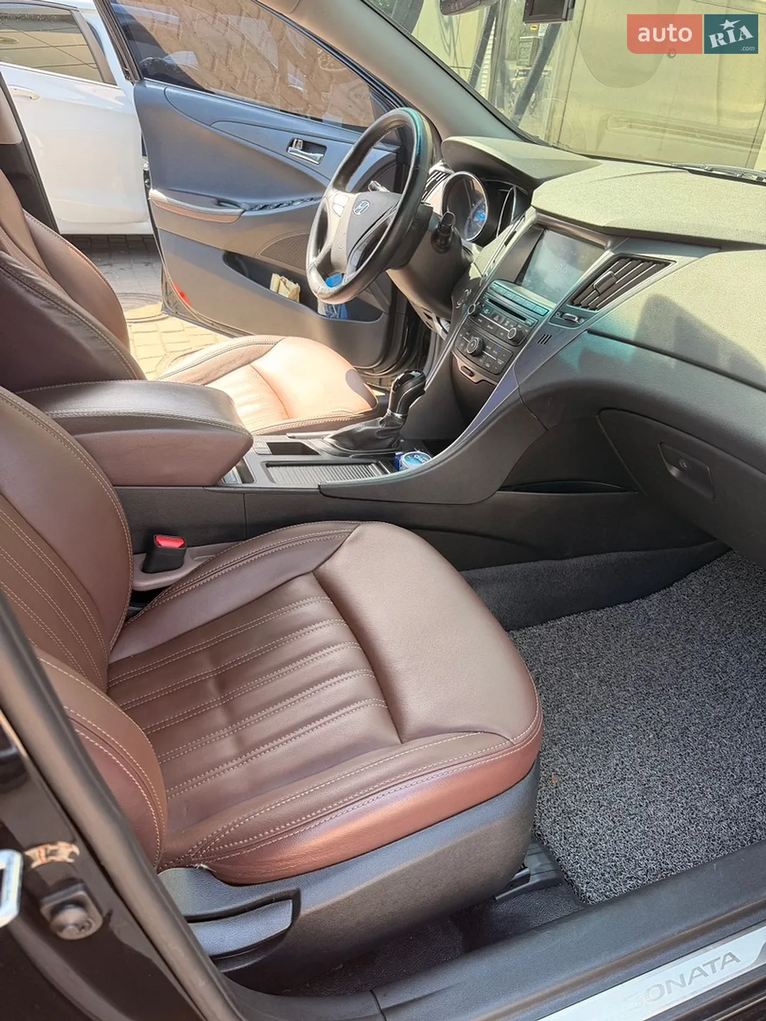 2013 Hyundai Sonata - мініатюра 28