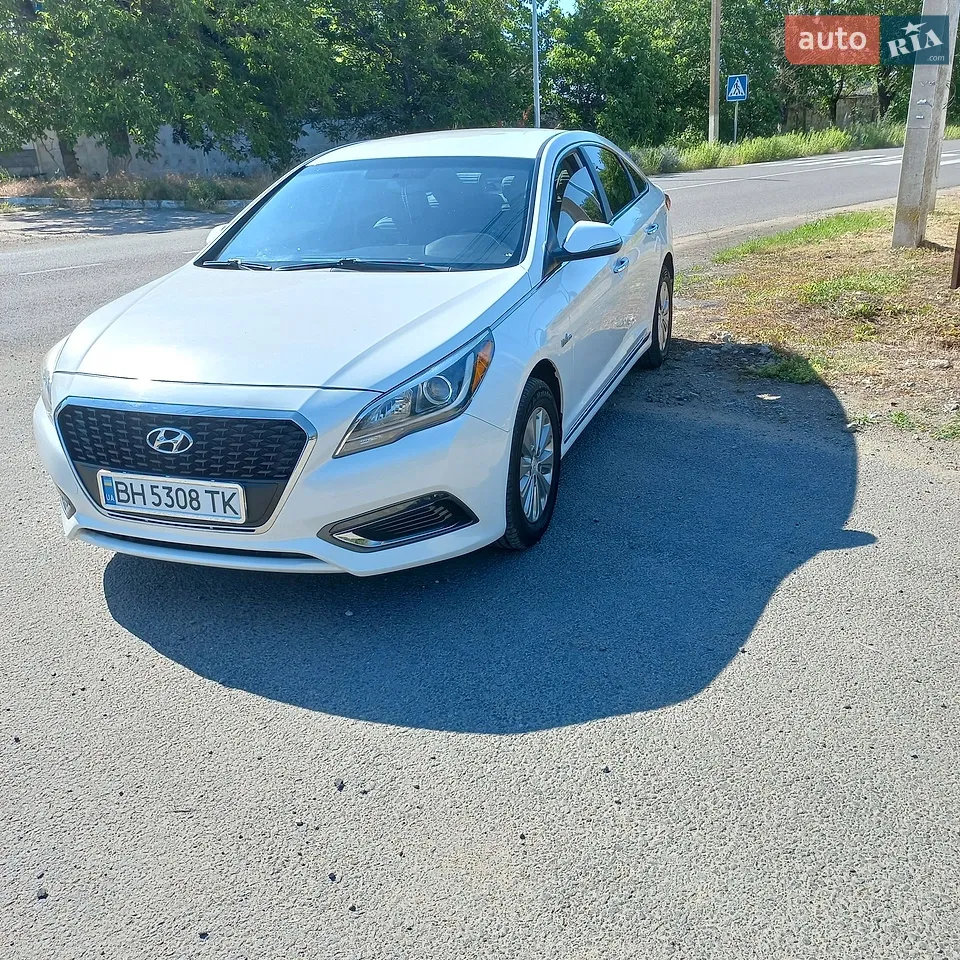 2017 Hyundai Sonata - мініатюра 26