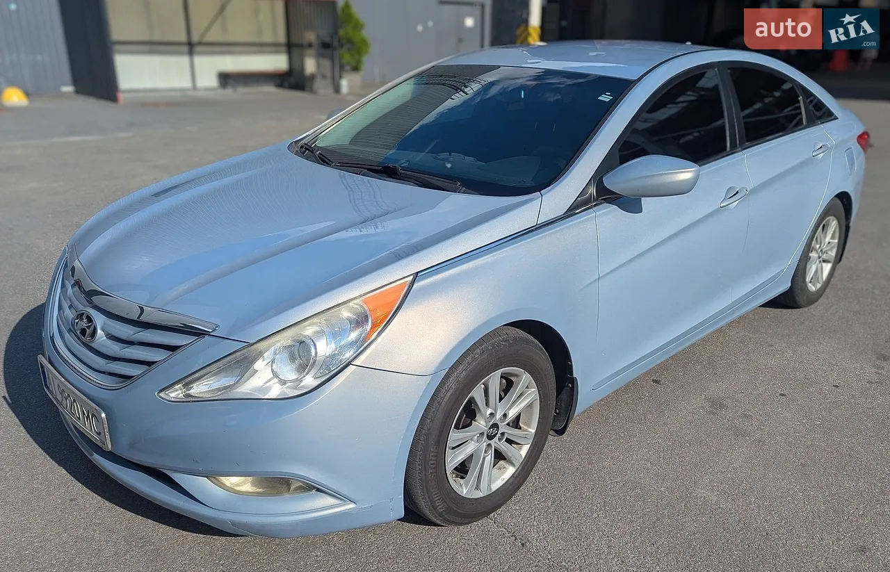2010 Hyundai Sonata - мініатюра 9