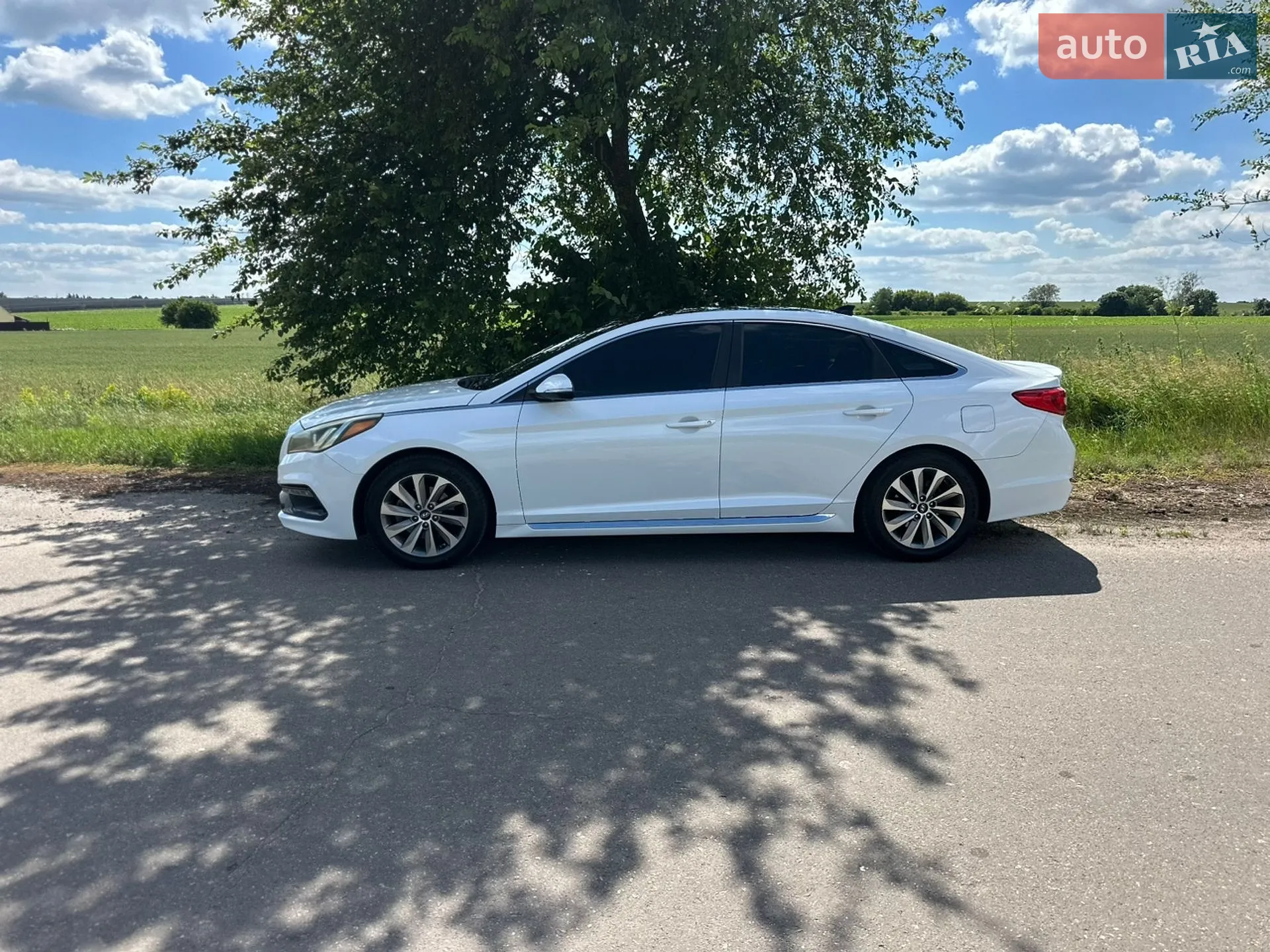 2015 Hyundai Sonata - мініатюра 48