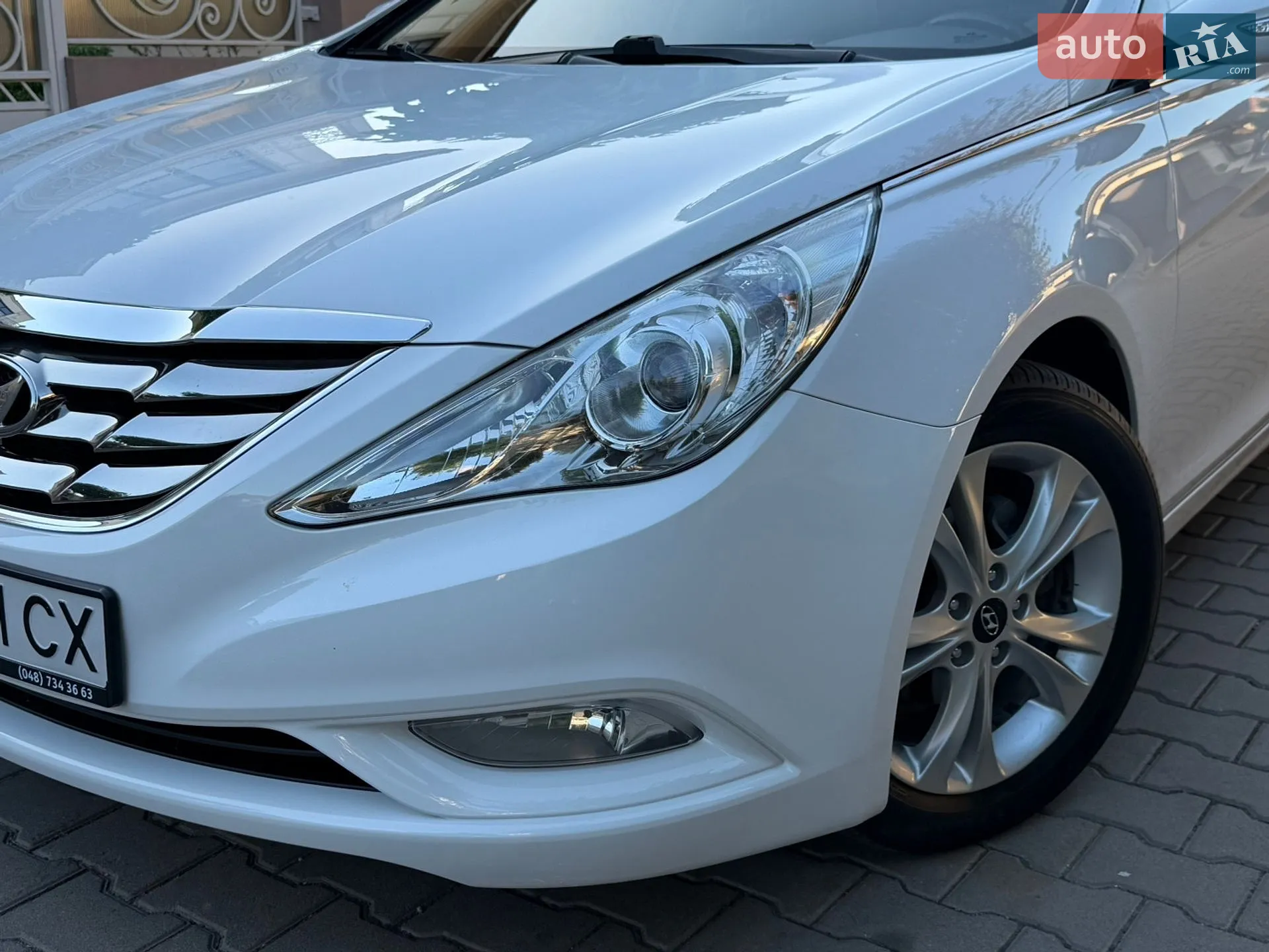 2010 Hyundai Sonata - мініатюра 29