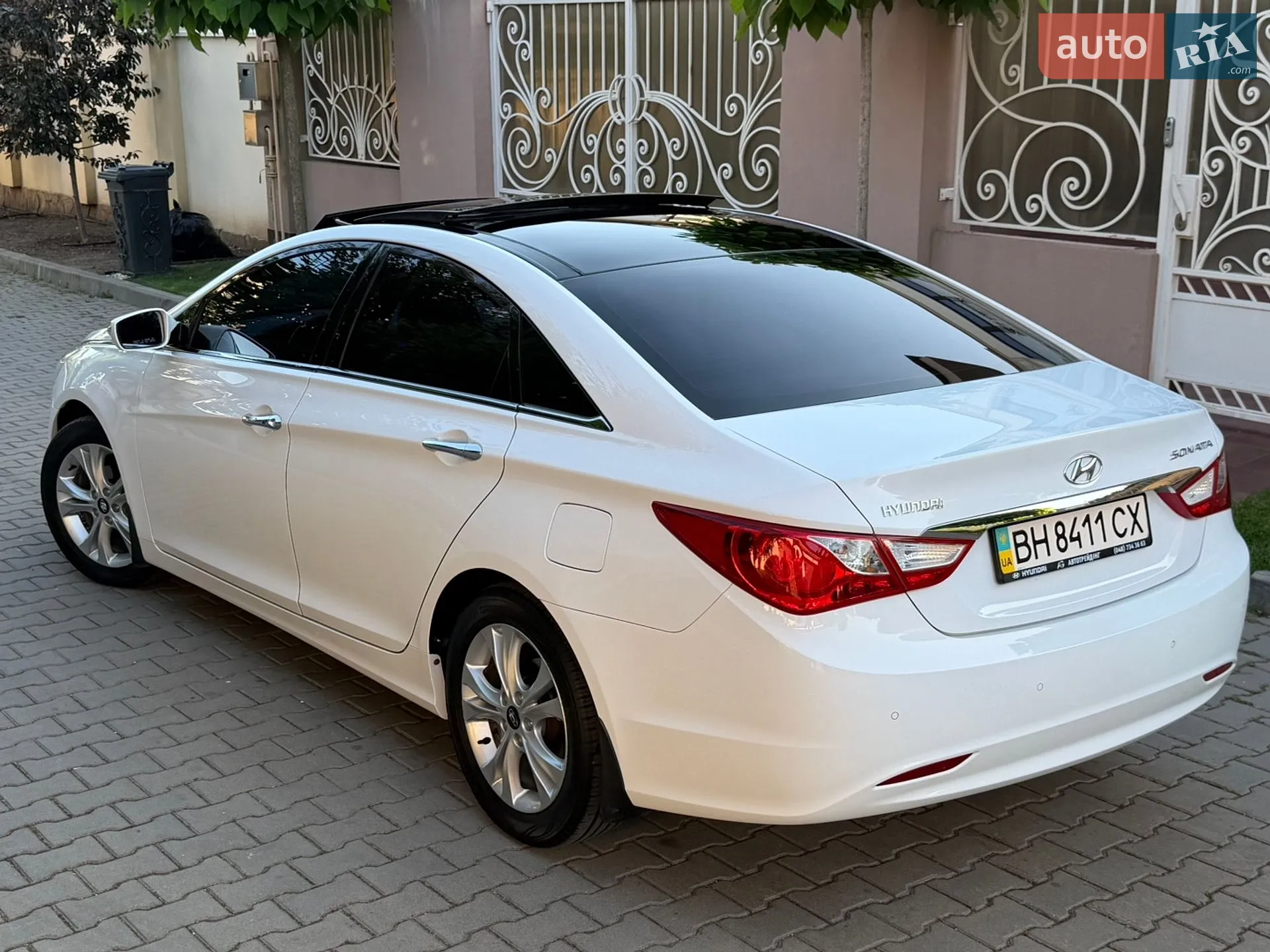 2010 Hyundai Sonata - мініатюра 38