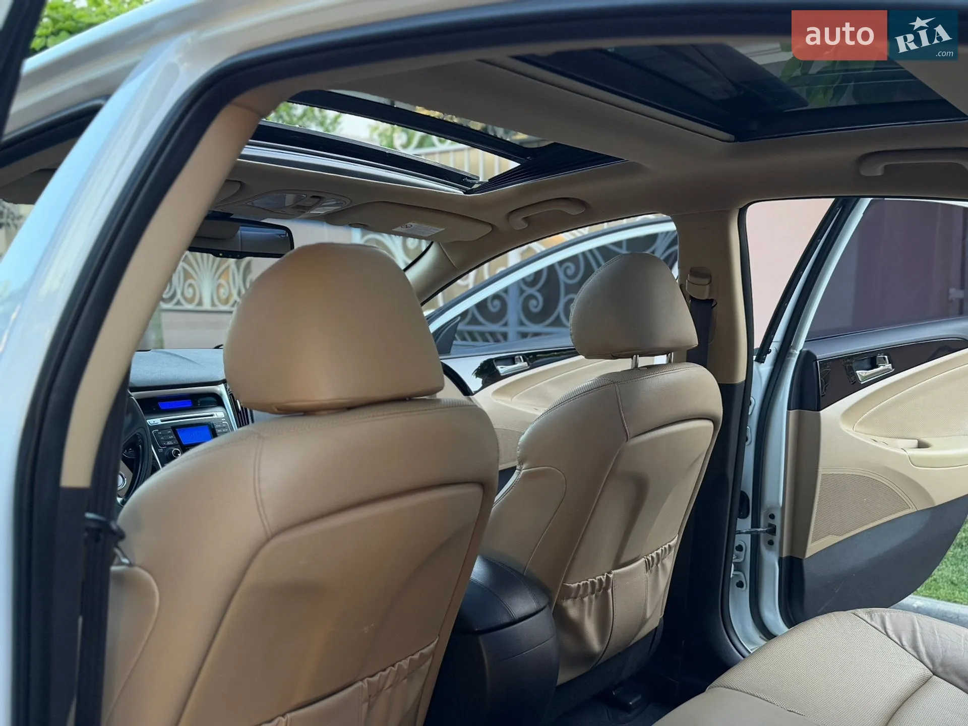 2010 Hyundai Sonata - мініатюра 55
