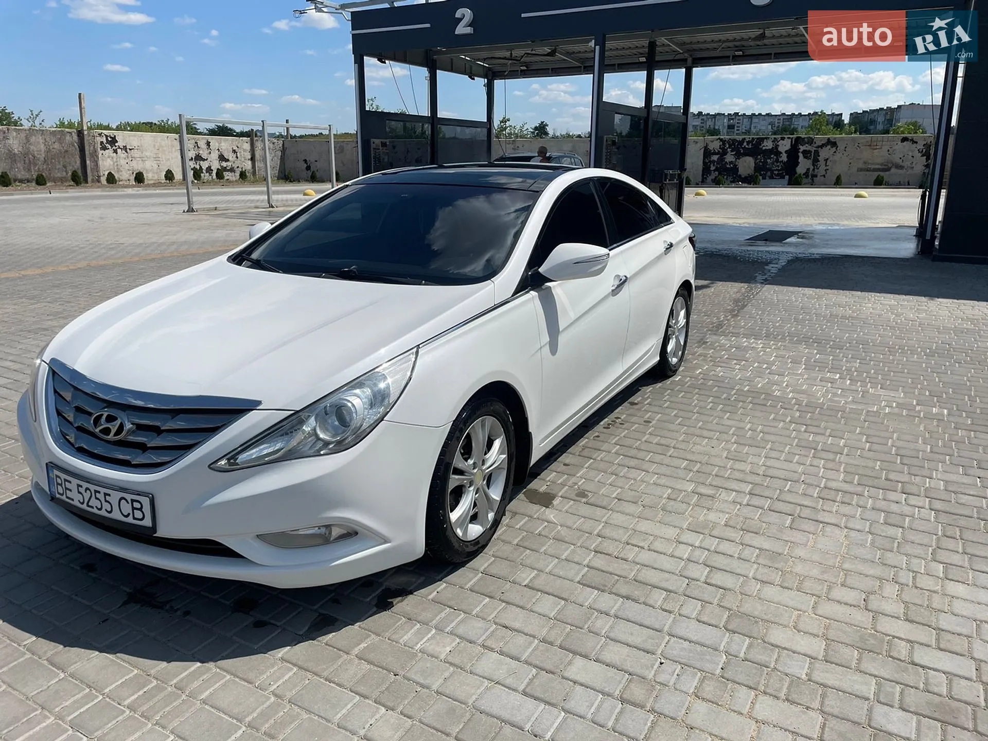 2010 Hyundai Sonata - мініатюра 2