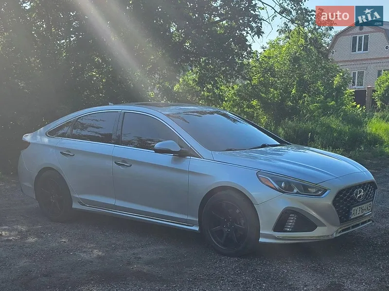 Hyundai Sonata 2018 VIN 5NPE34AF3JH713115 фото оголошення 5 з 76