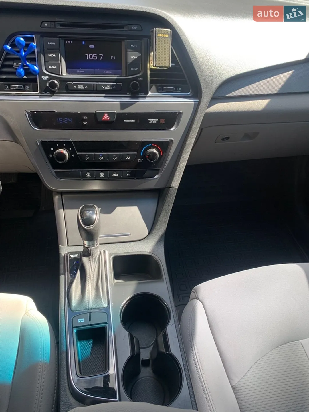 2015 Hyundai Sonata - мініатюра 11