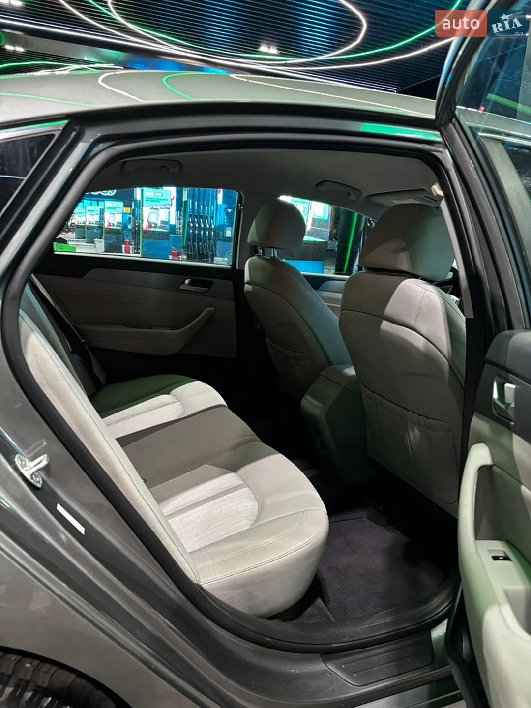 2018 Hyundai Sonata - мініатюра 16