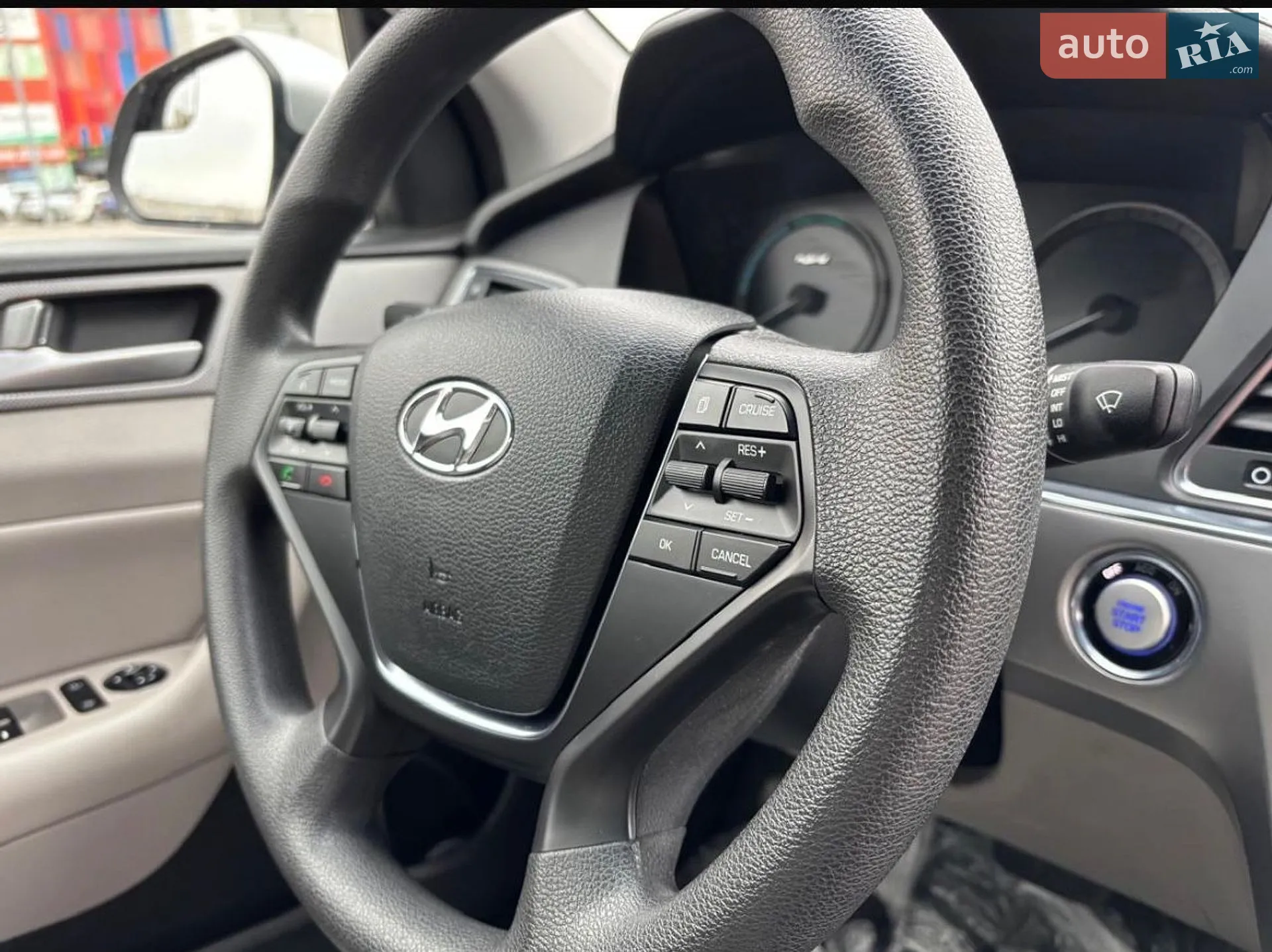 Hyundai Sonata 2015 VIN KMHE24L11GA009480 фото оголошення 14 з 26