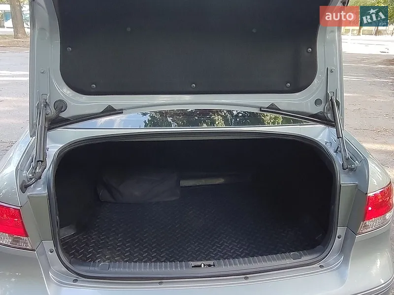 Hyundai Sonata 2009 VIN Y6LEU41AP9L202357 фото оголошення 11 з 56