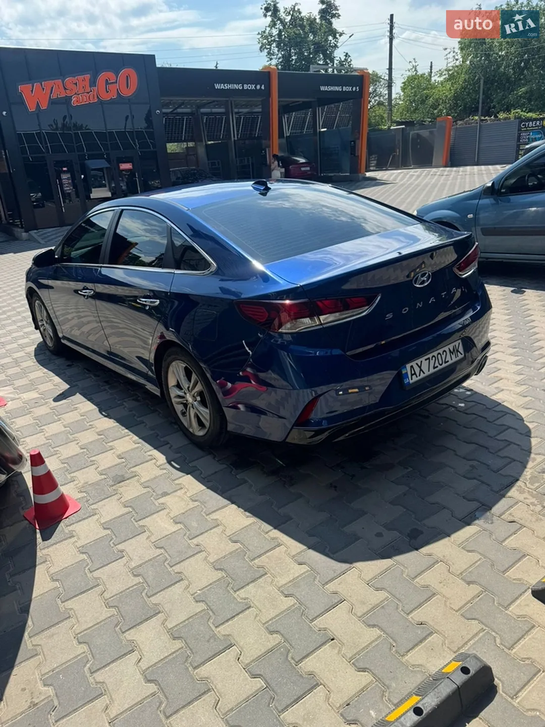 Hyundai Sonata 2017 VIN 5NPE34AF4JH635153 фото оголошення 4 з 7