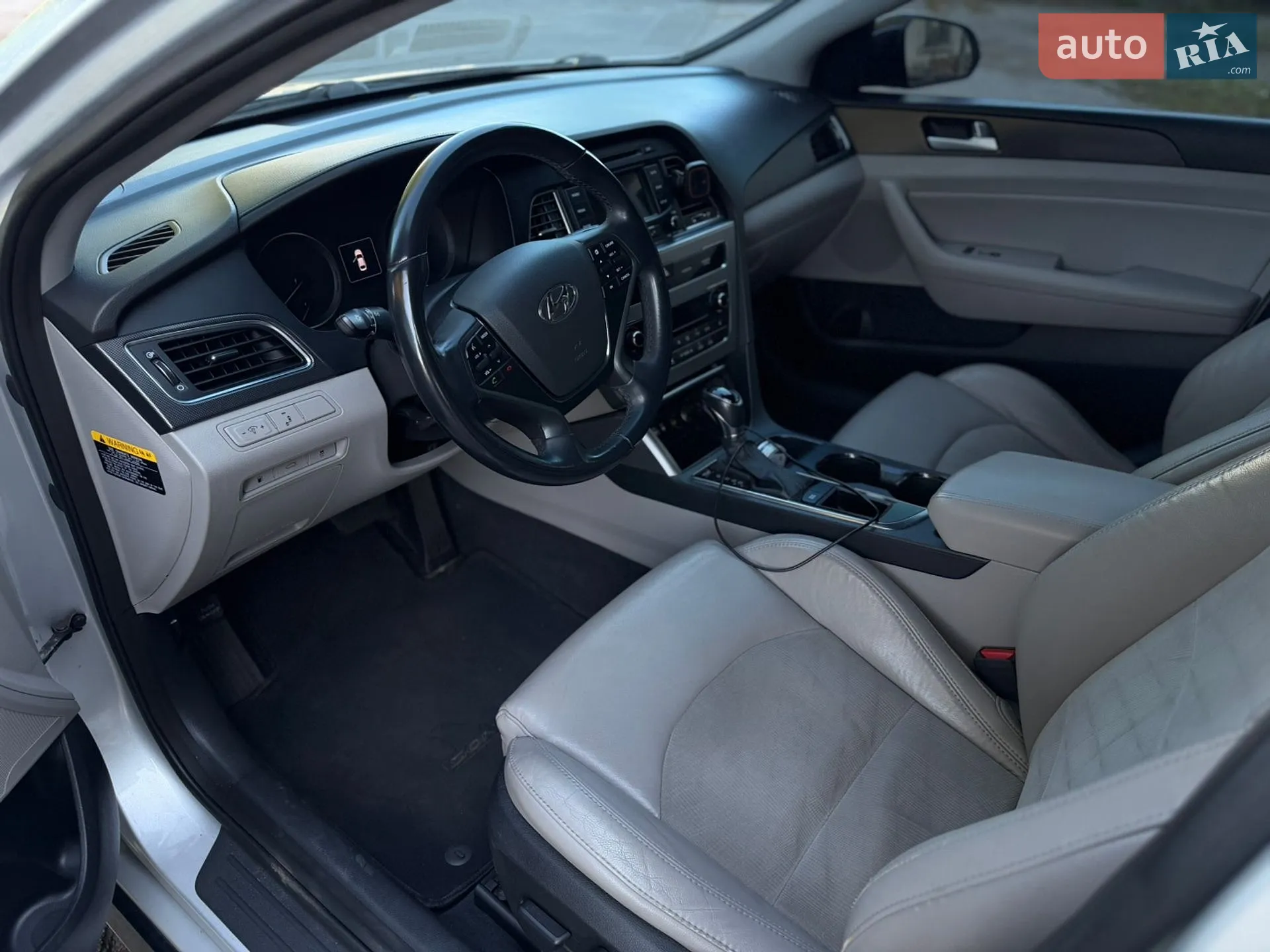 2014 Hyundai Sonata - мініатюра 25