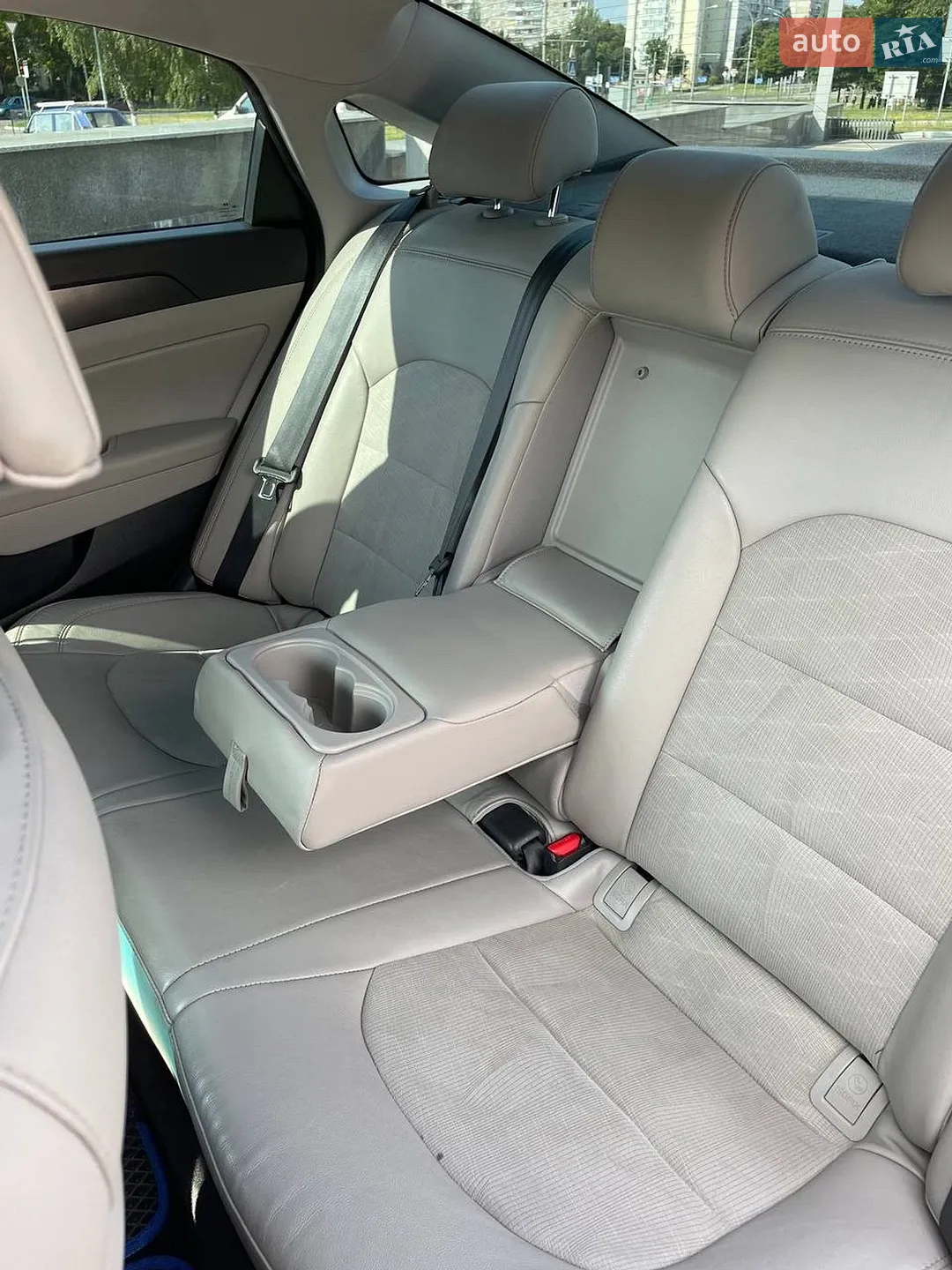 2016 Hyundai Sonata - мініатюра 12