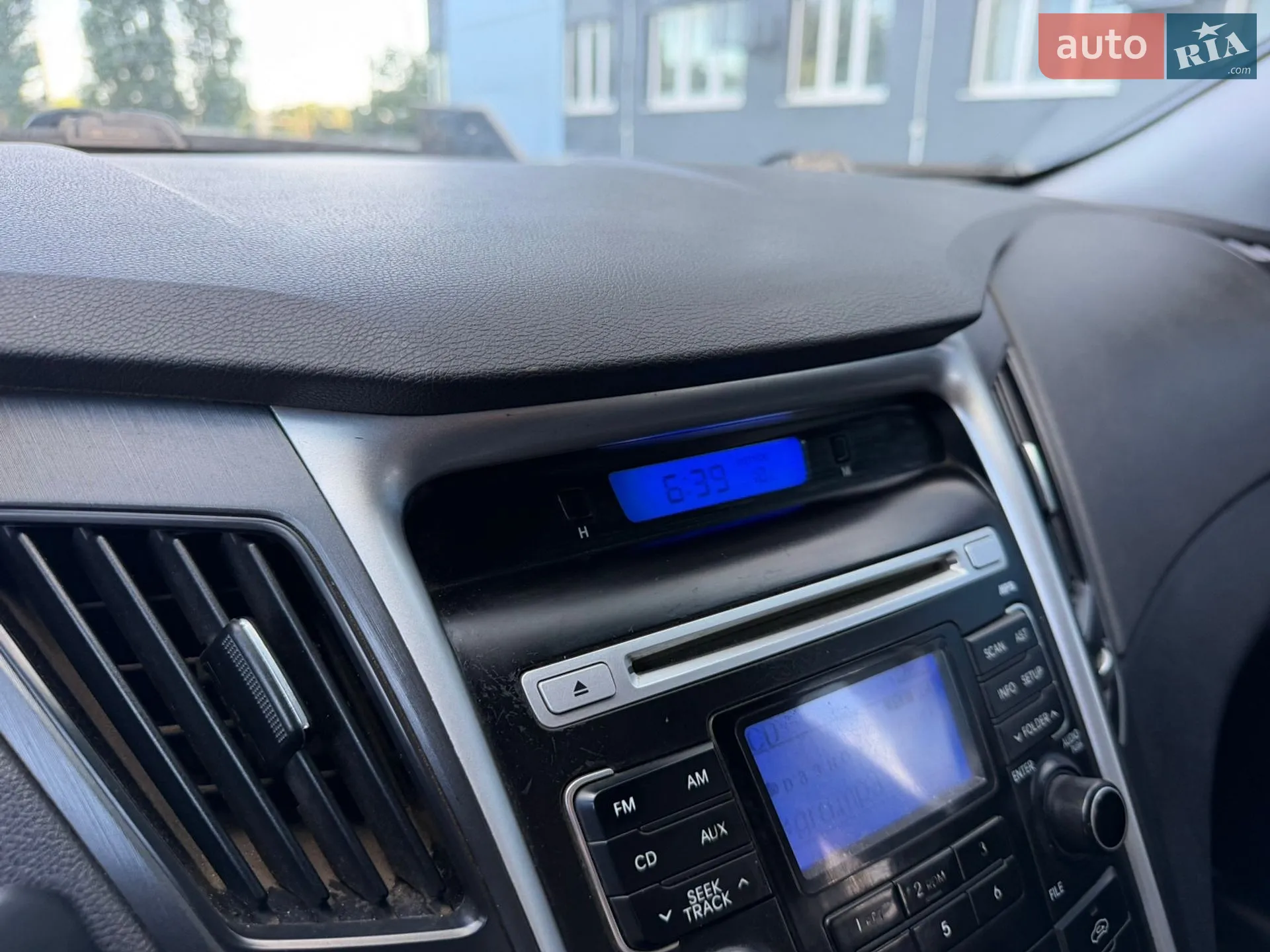 2010 Hyundai Sonata - мініатюра 49