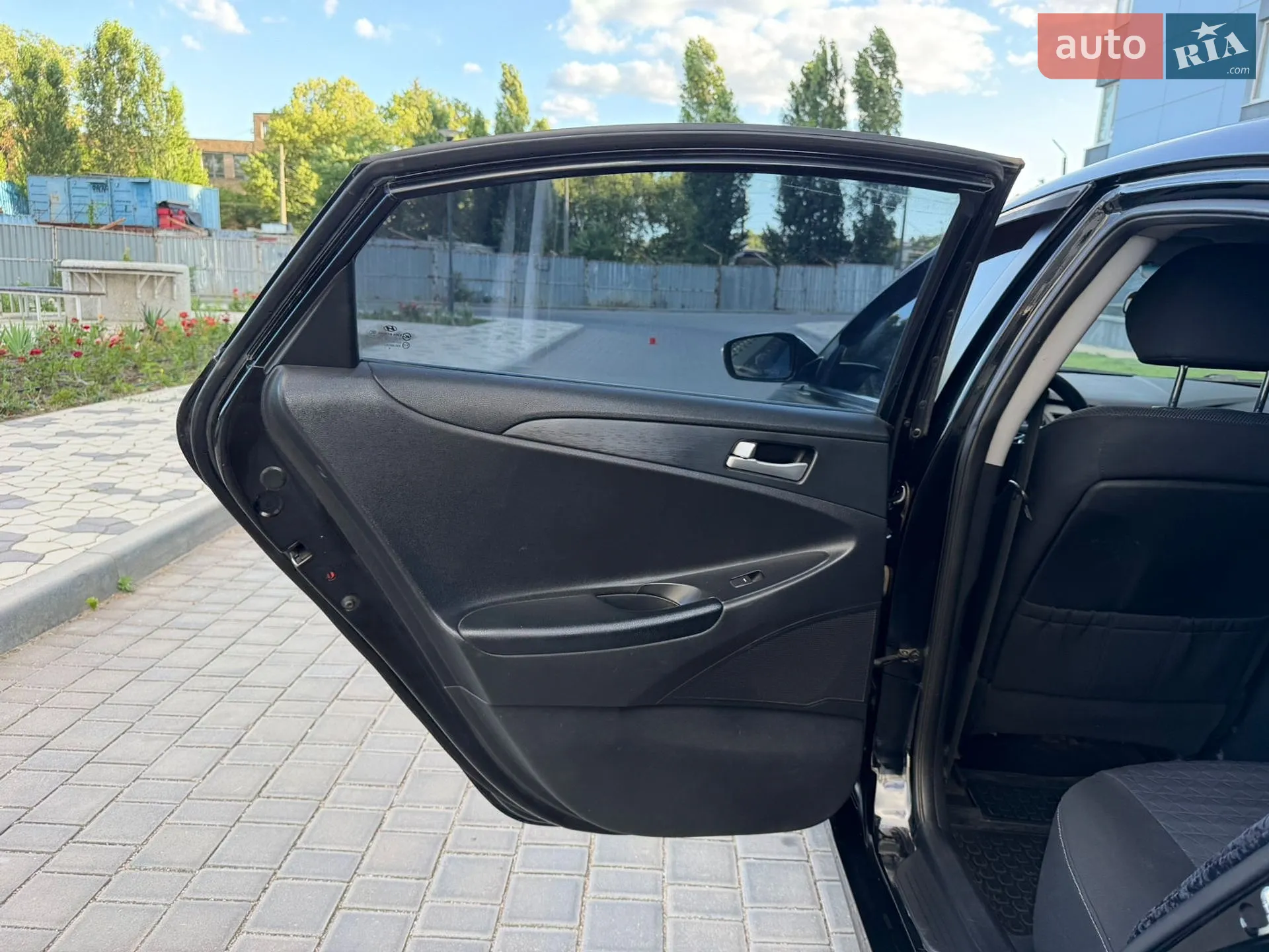 2010 Hyundai Sonata - мініатюра 72