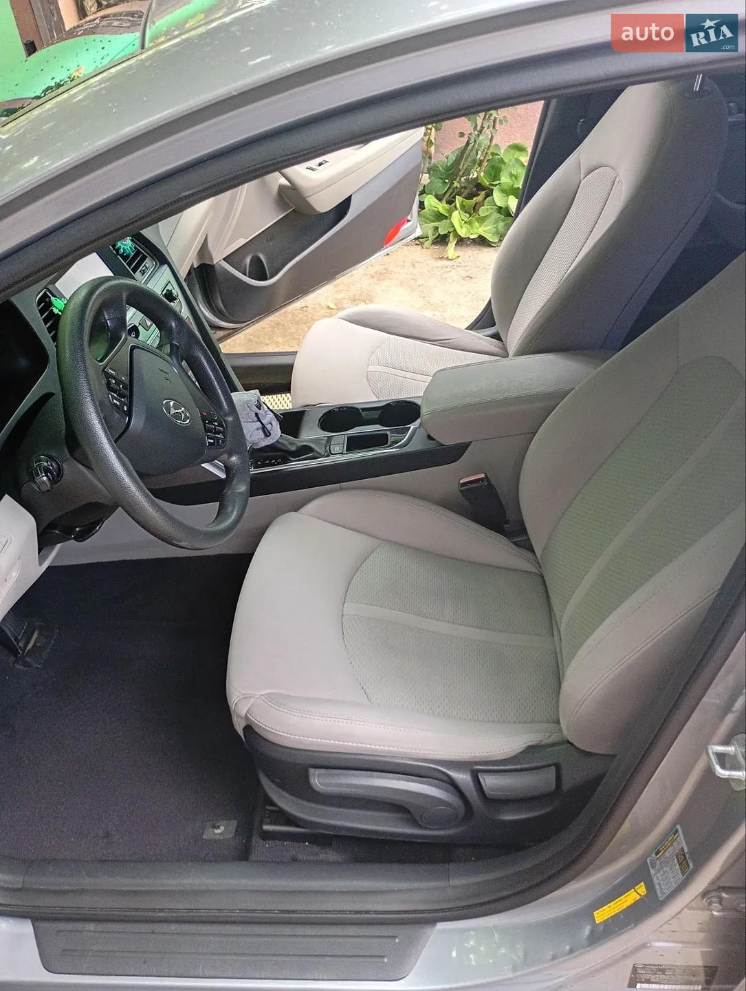 2015 Hyundai Sonata - мініатюра 32