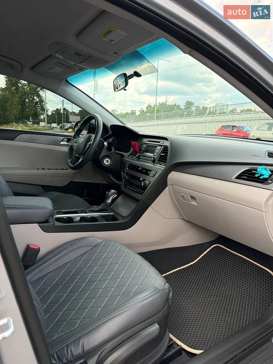 2016 Hyundai Sonata - мініатюра 39
