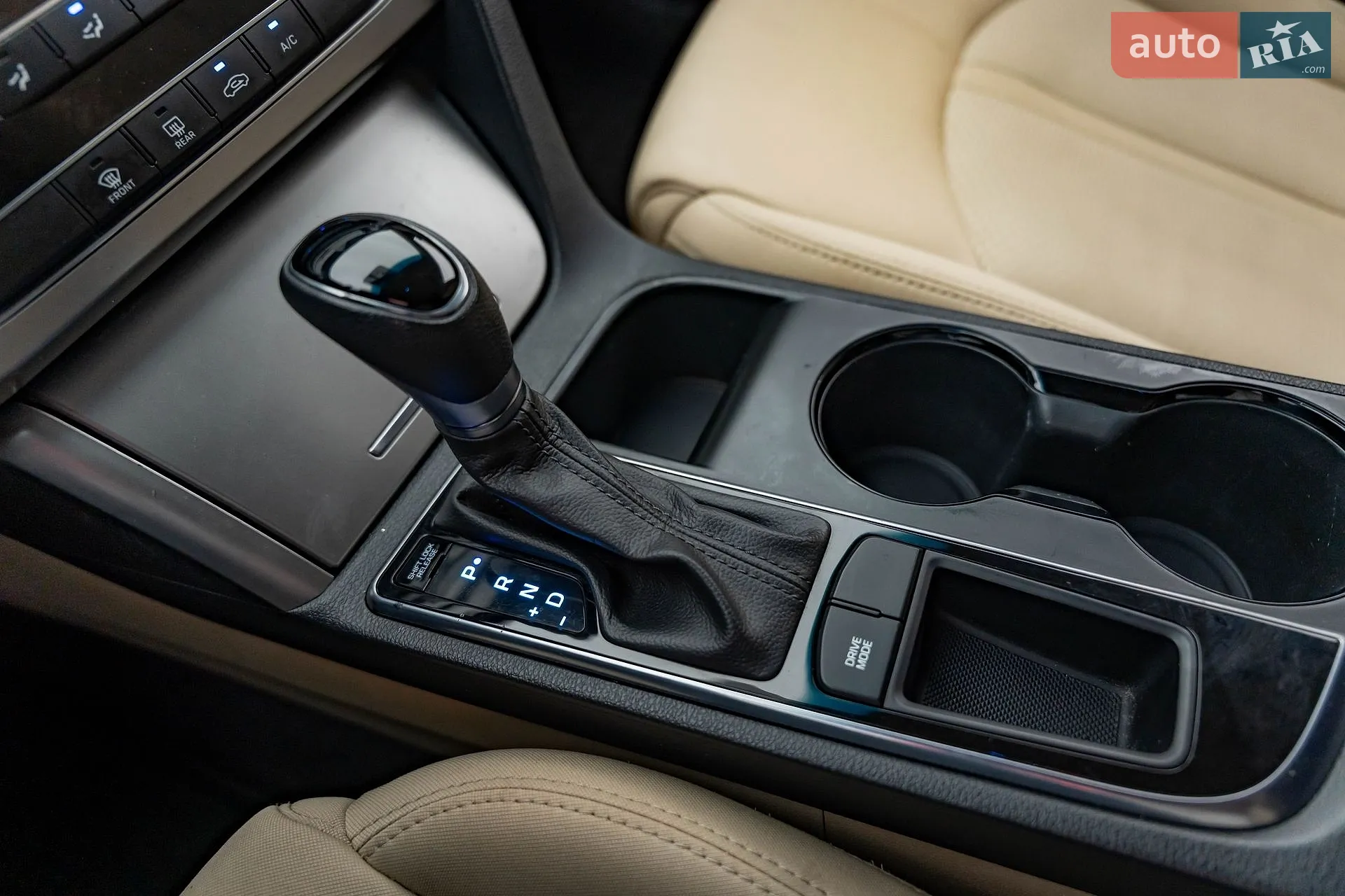 2016 Hyundai Sonata - мініатюра 19