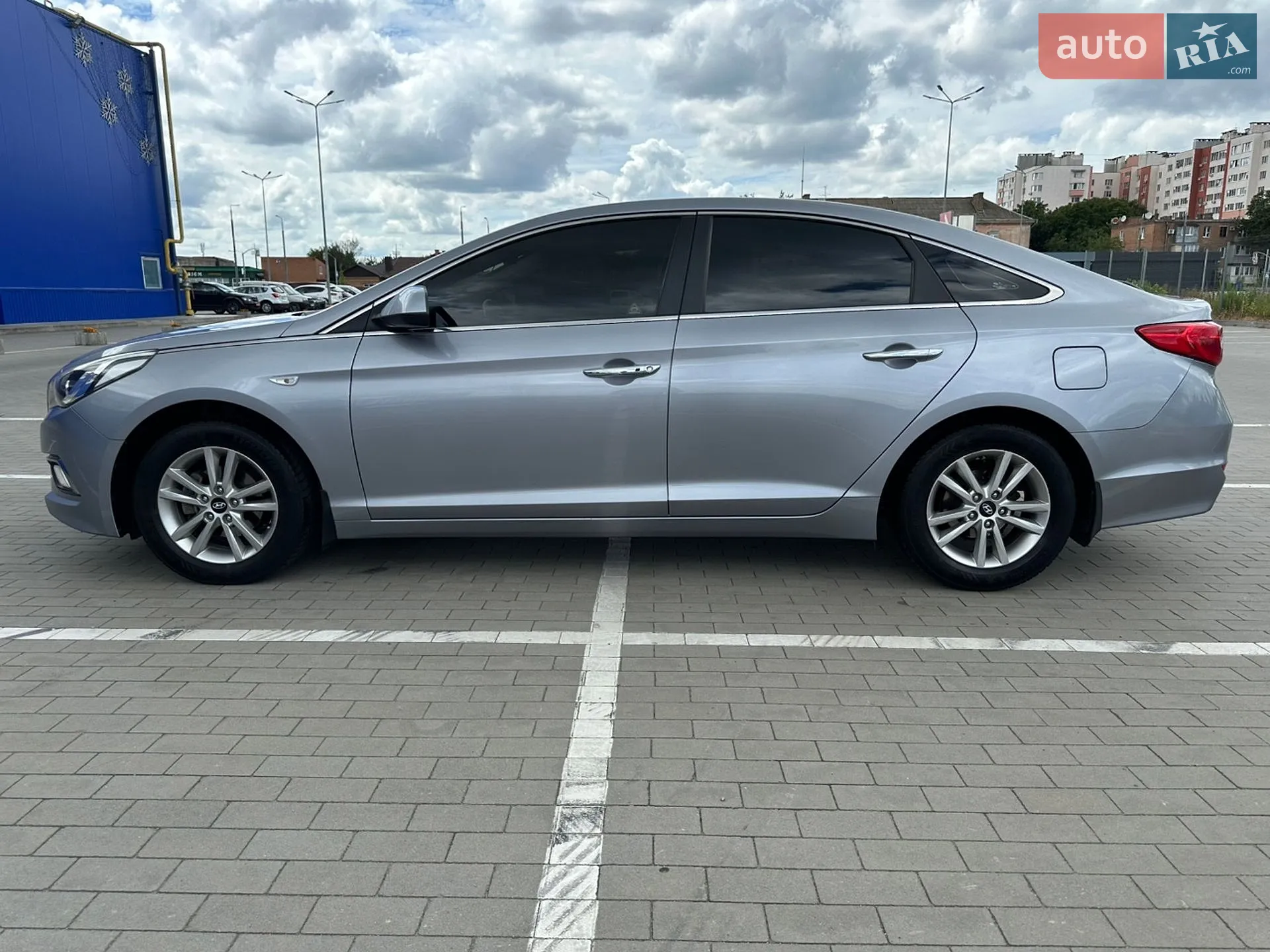 2016 Hyundai Sonata - мініатюра 19