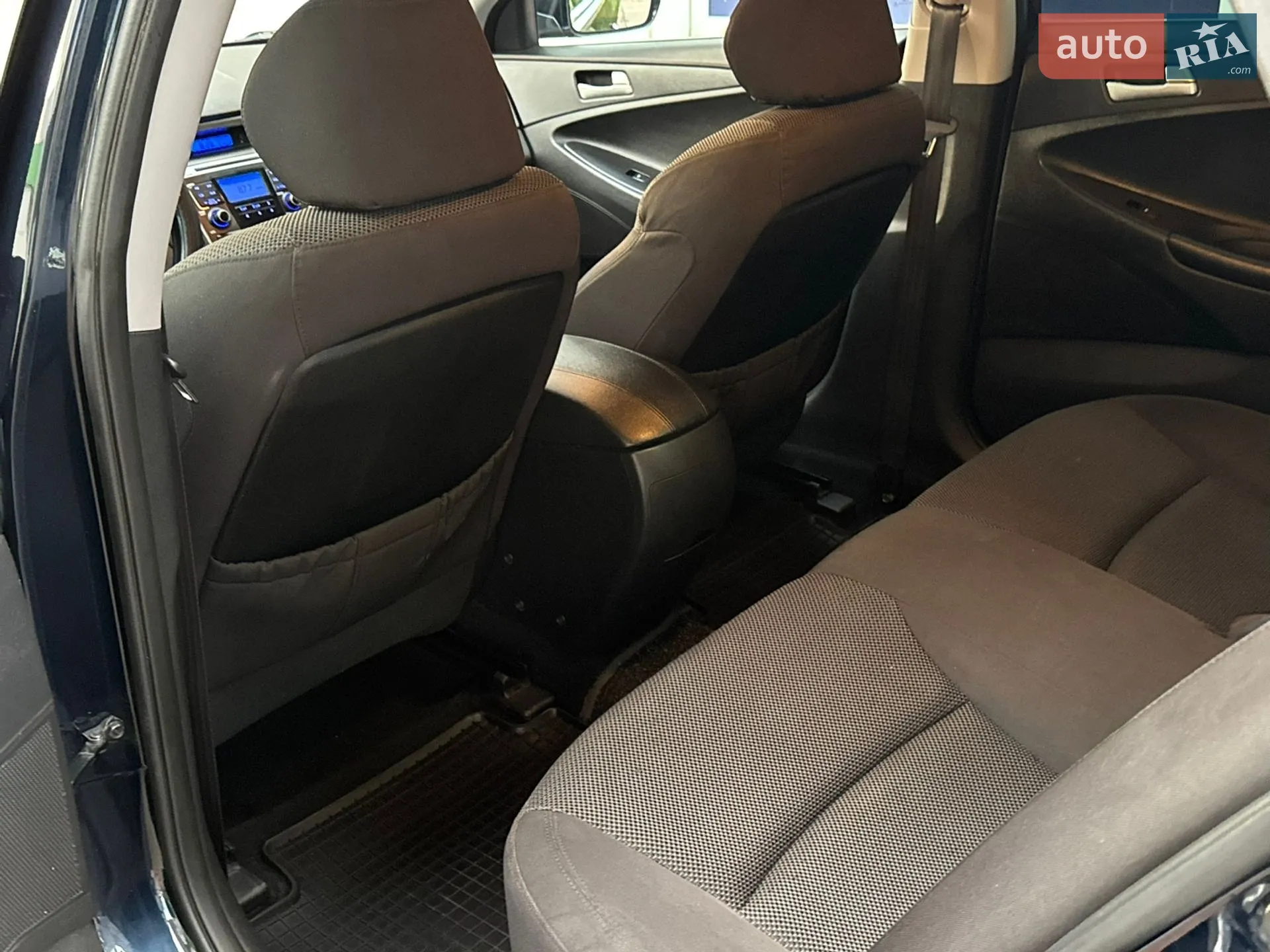 2010 Hyundai Sonata - мініатюра 24