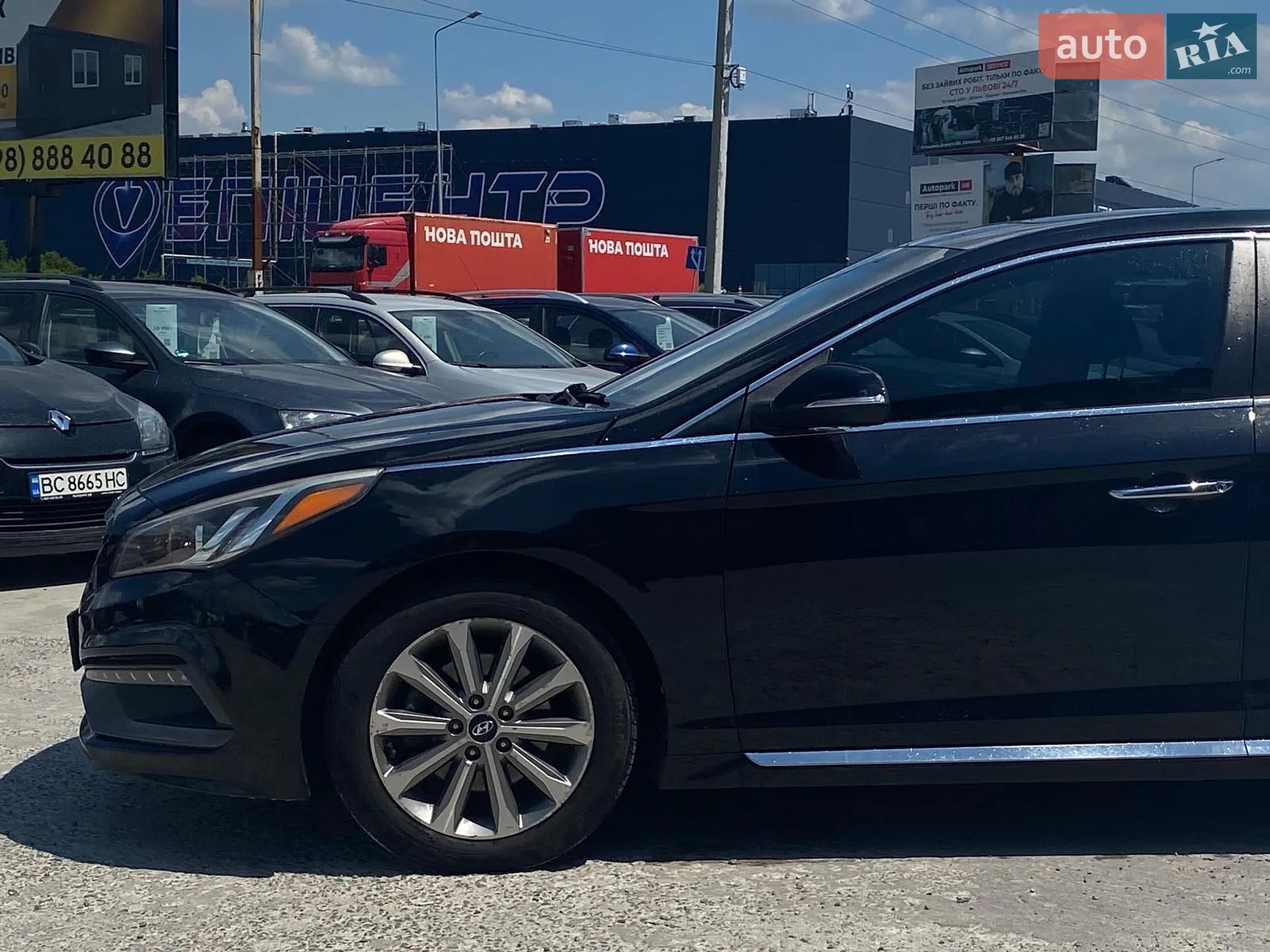 2016 Hyundai Sonata - мініатюра 11