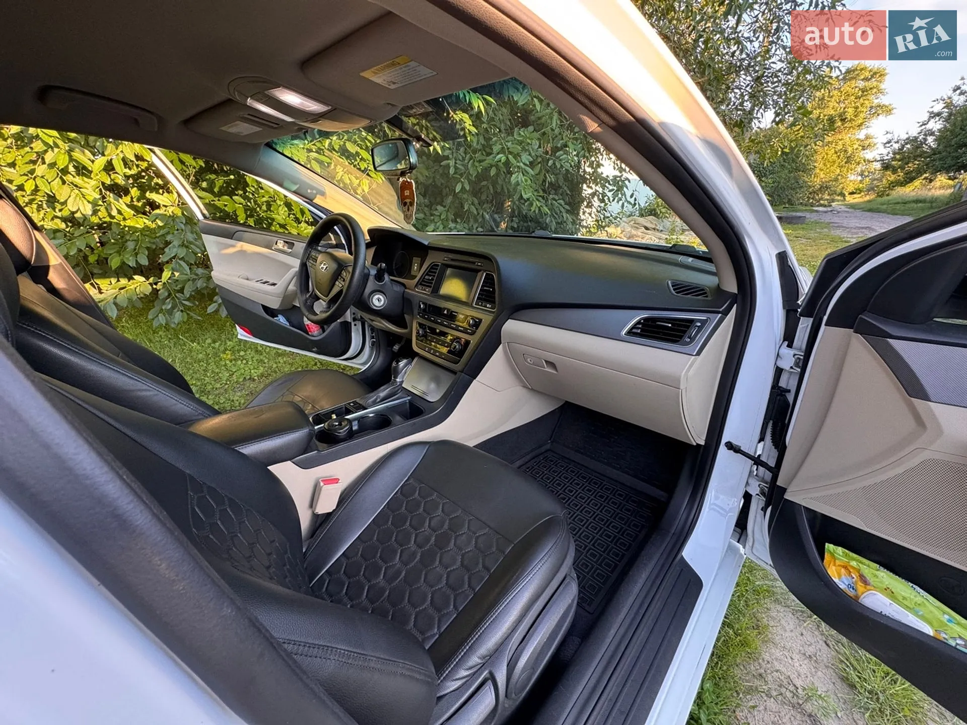 2017 Hyundai Sonata - мініатюра 10