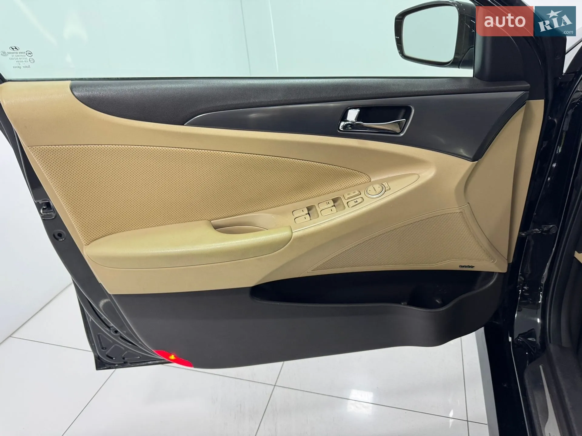 2013 Hyundai Sonata - мініатюра 19