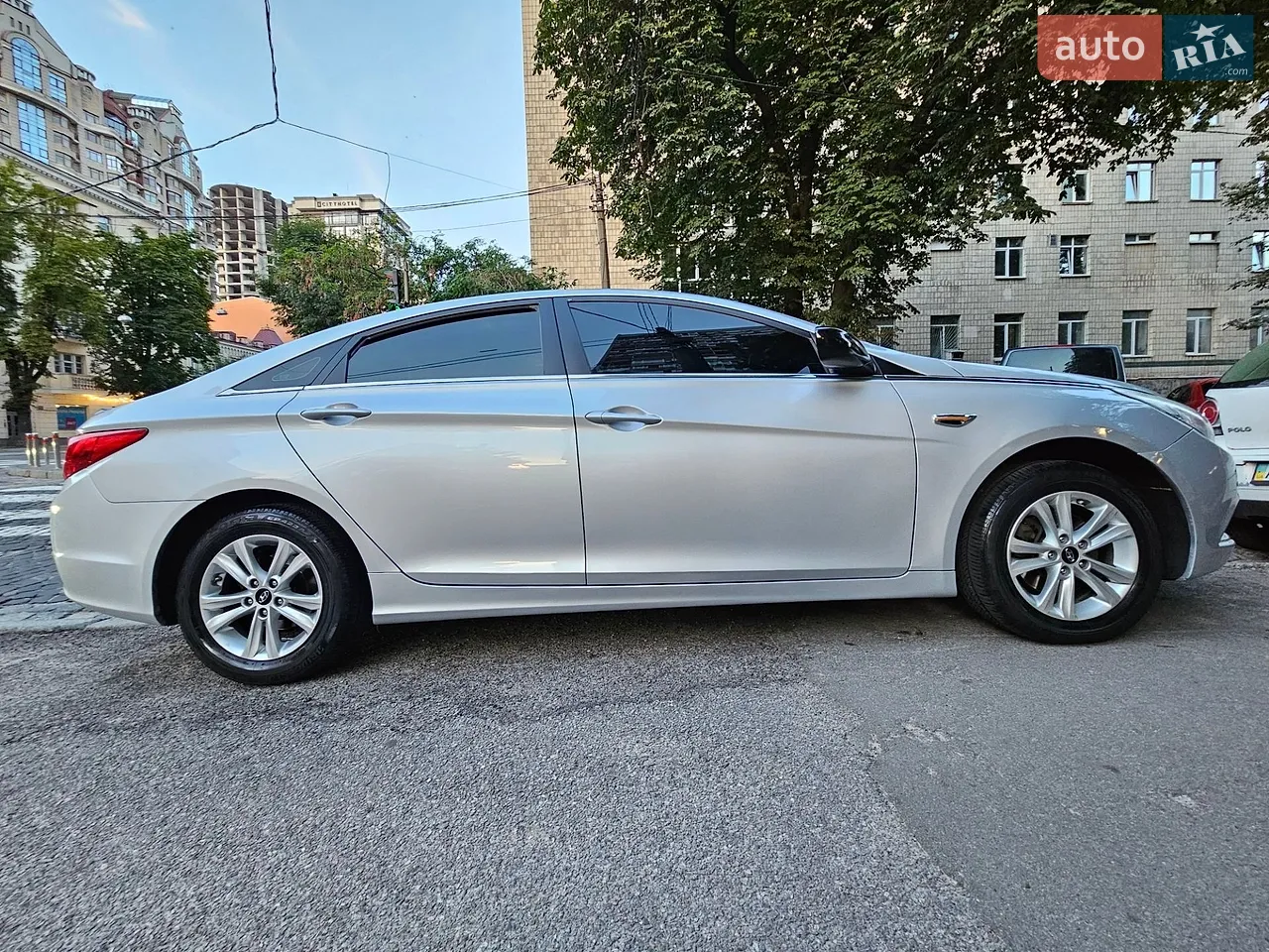 2013 Hyundai Sonata - мініатюра 30